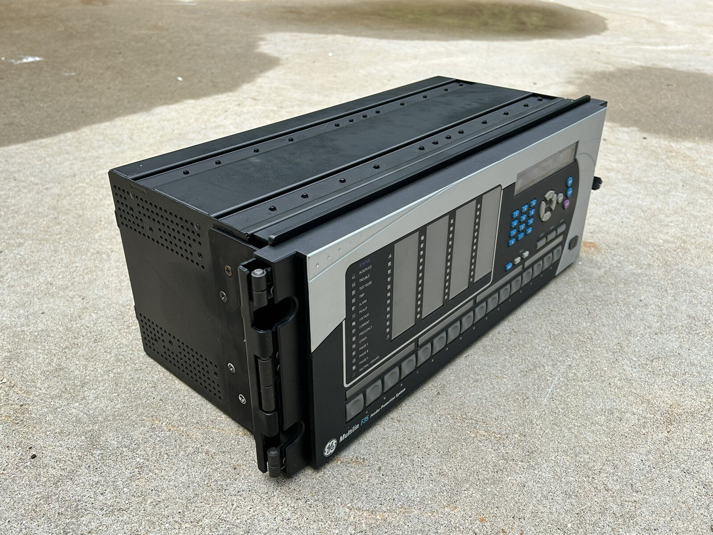 GE MULTILIN F35-N00-HLH-F8F-H4A-M4A-PXX-UXX-WXX F35 FEEDER MANAGEMENT RELAY NEW