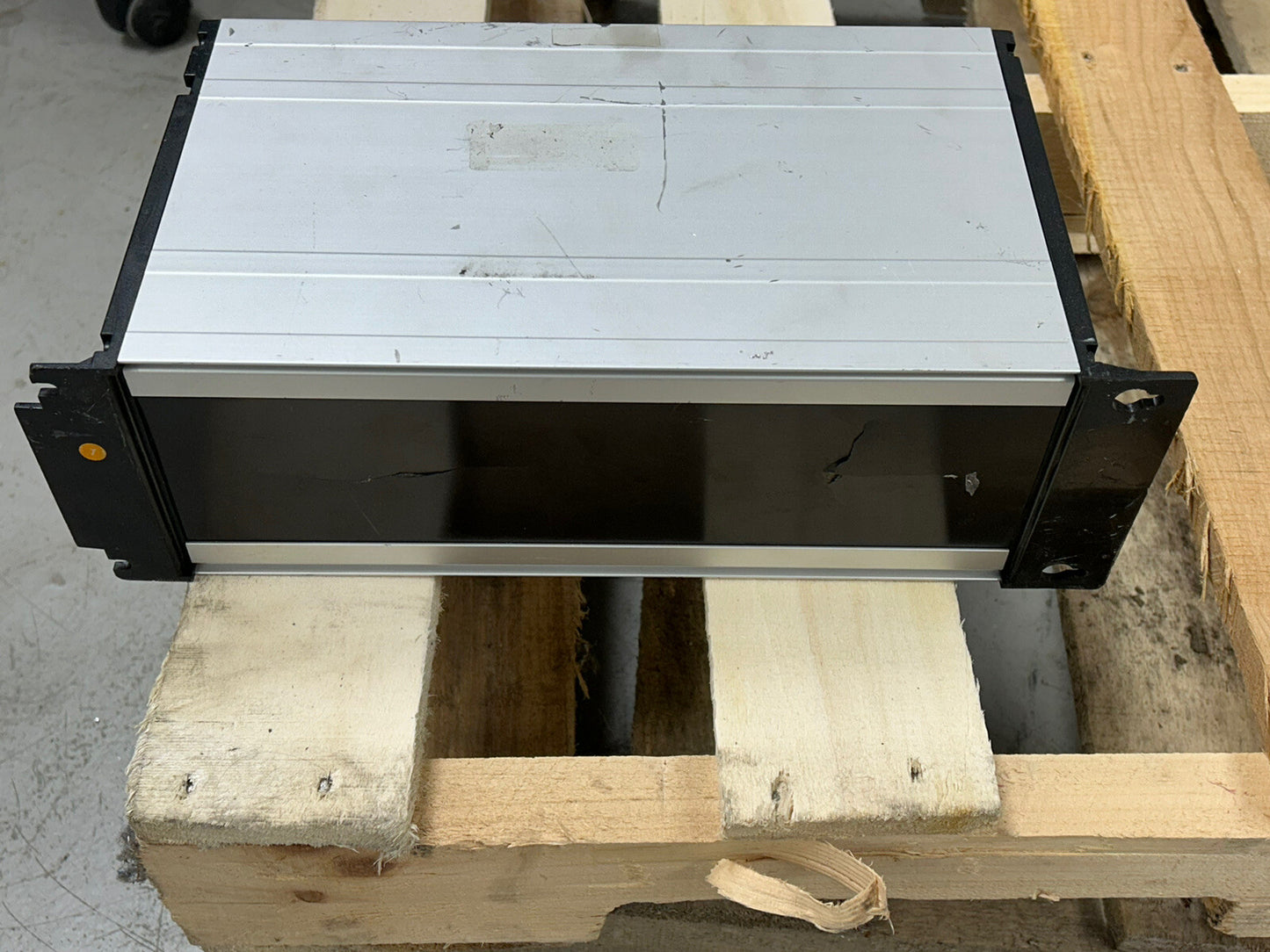 DANFOSS 195H3109 / VARIABLE SPEED DRIVE / VLT TYPE 2040