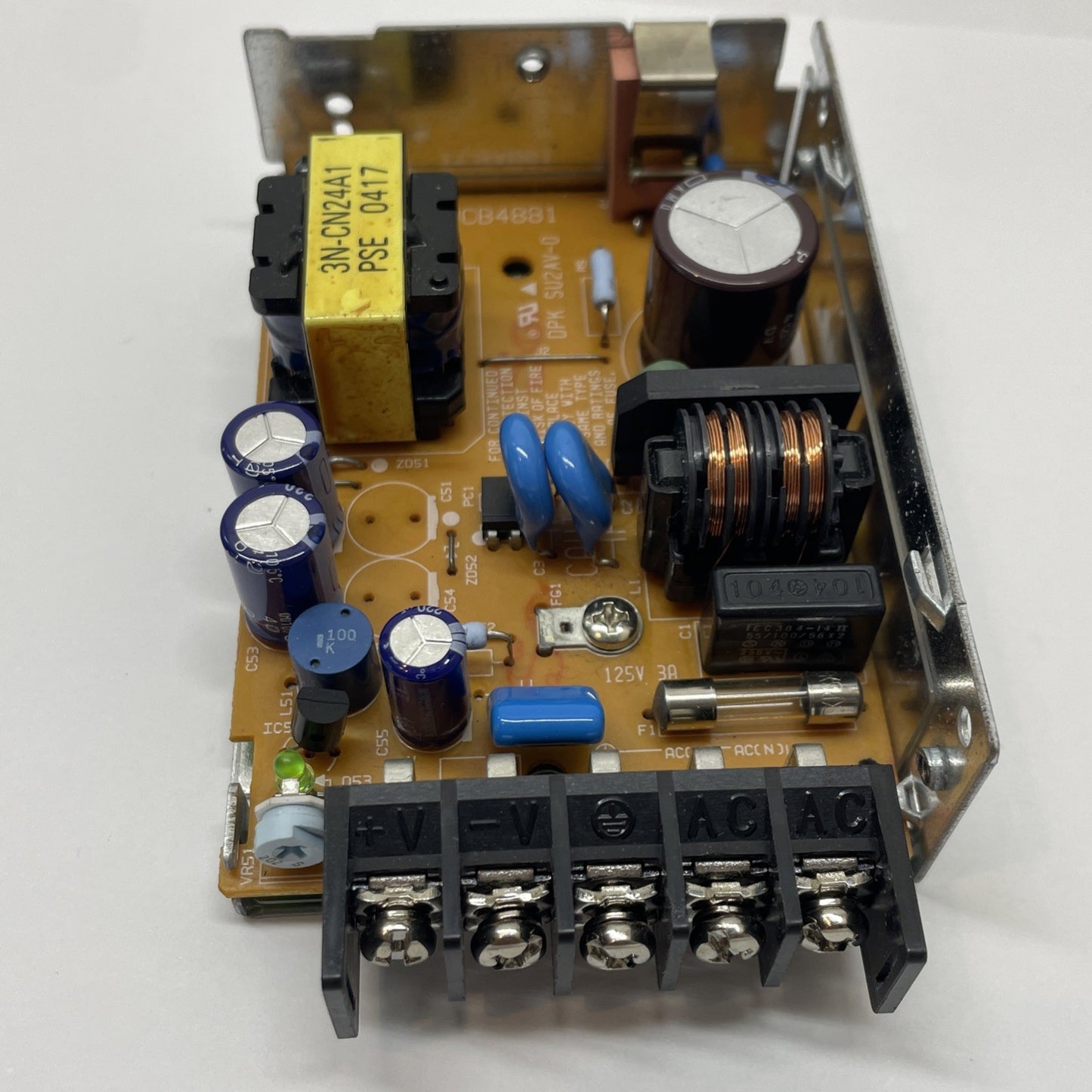 IDEC PS3N-C 24A1 OPEN FRAME POWER SUPPLY PS3NC 24V 1.3A