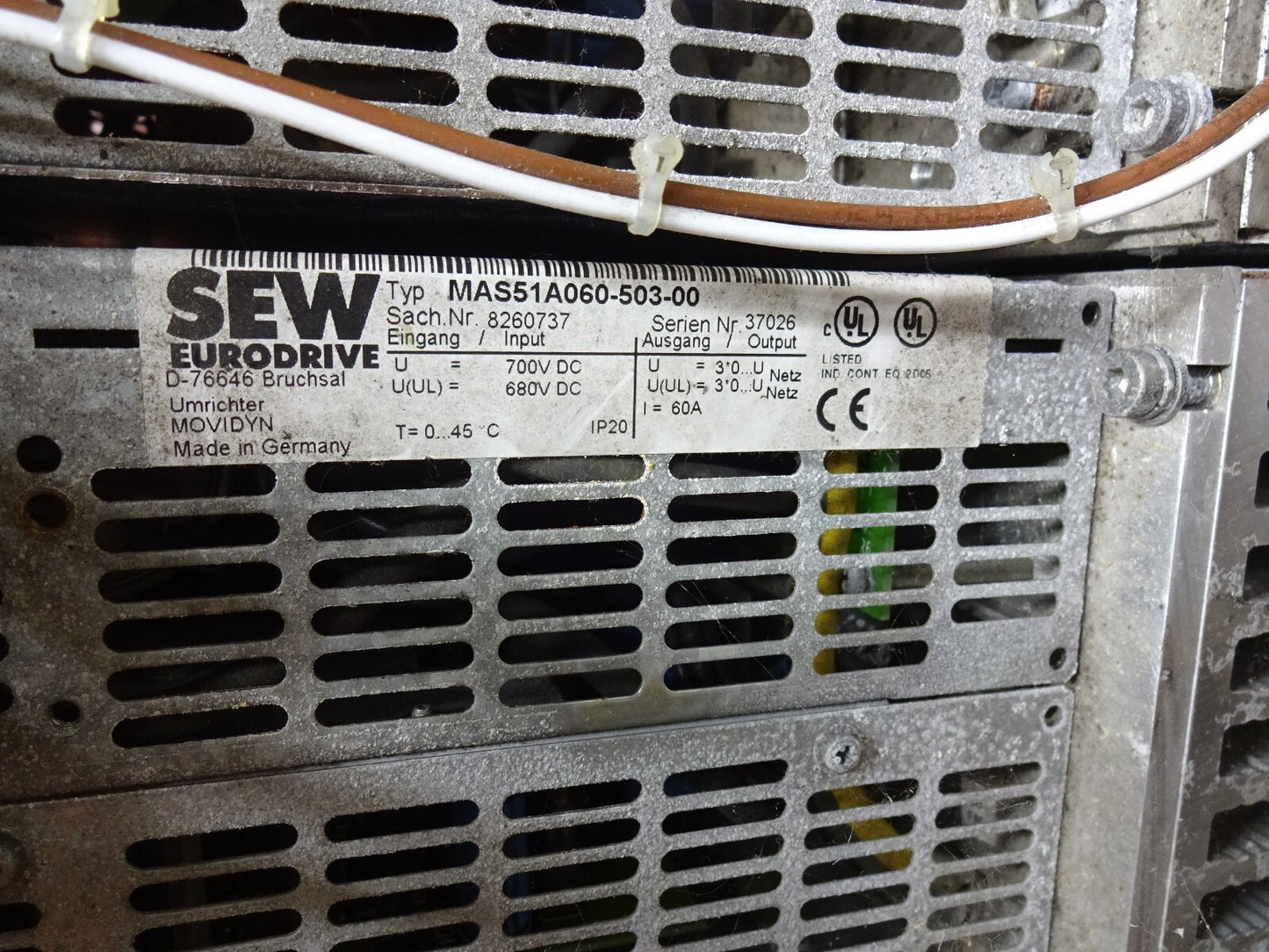 SEW EURODRIVE (2) MAS51A060-503-00 MOVIDYN (1) MPR51A037-503-02 8216665 8216681