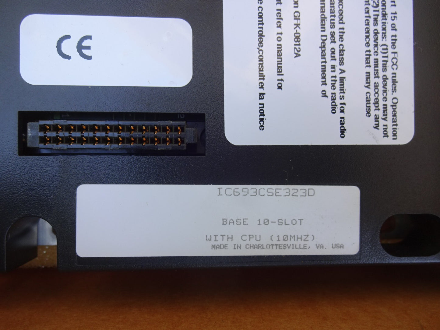 GE FANUC IC693CSE323 / IC693CSE323D 10 SLOT BASE WITH CPU 10MHZ / USED WITH BOX