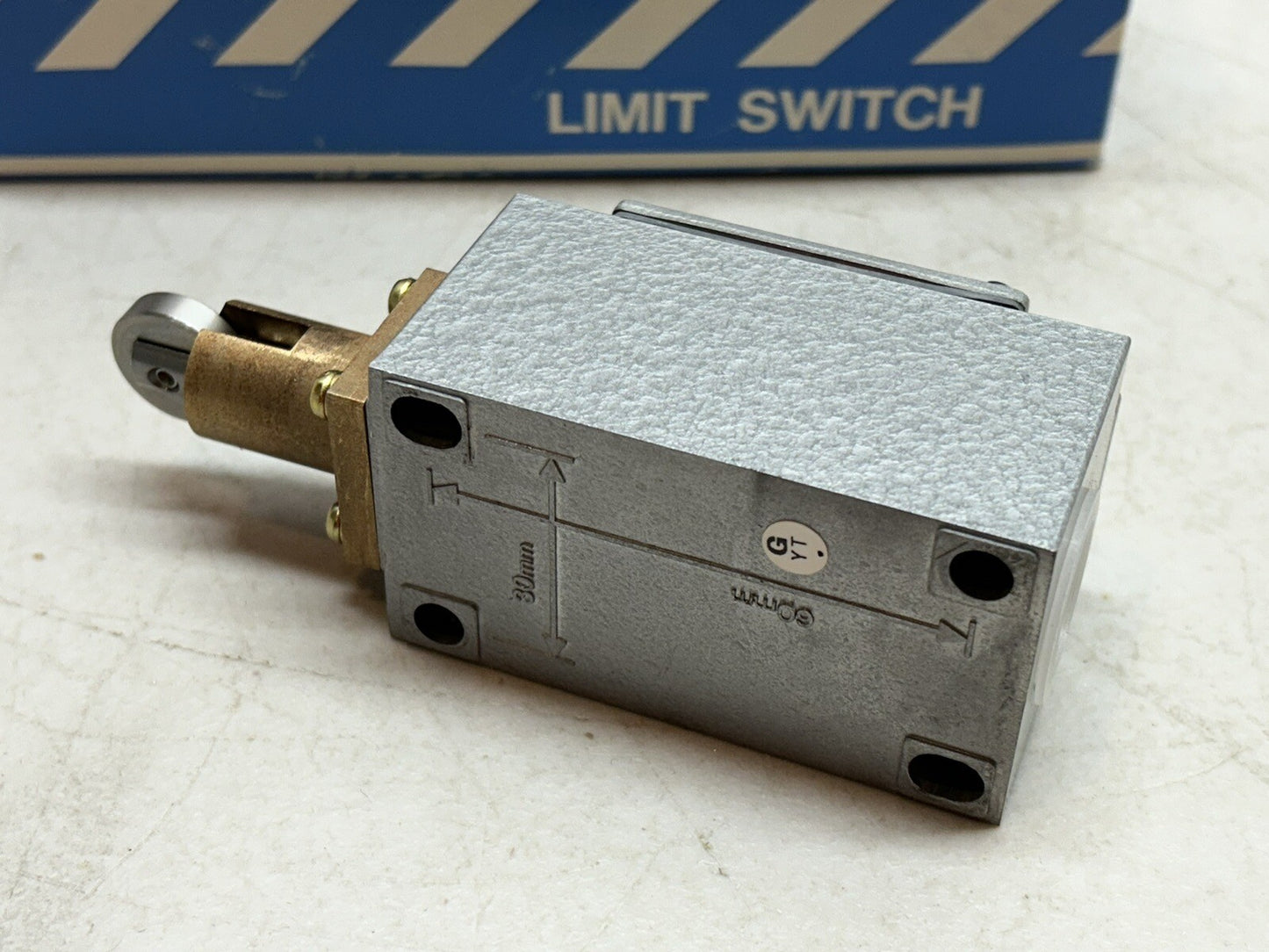 MATSUSHITA AZ5502 / LIMIT SWITCH 10A 125V 6A 250V / NEW IN BOX