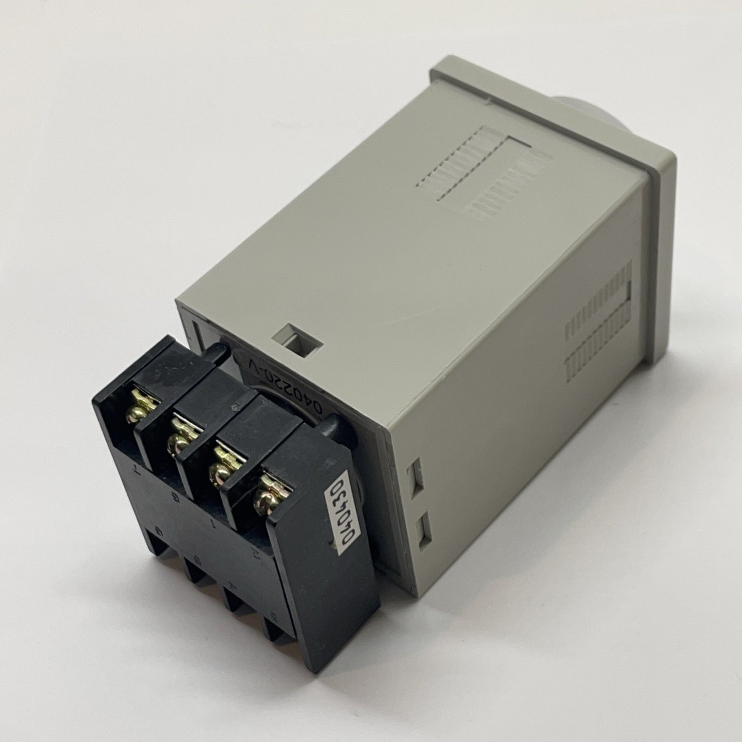 NAIS ATC94843 / PM4S-A2C60M-AC120V Multi-Range Timer Analog 0.5s-60min