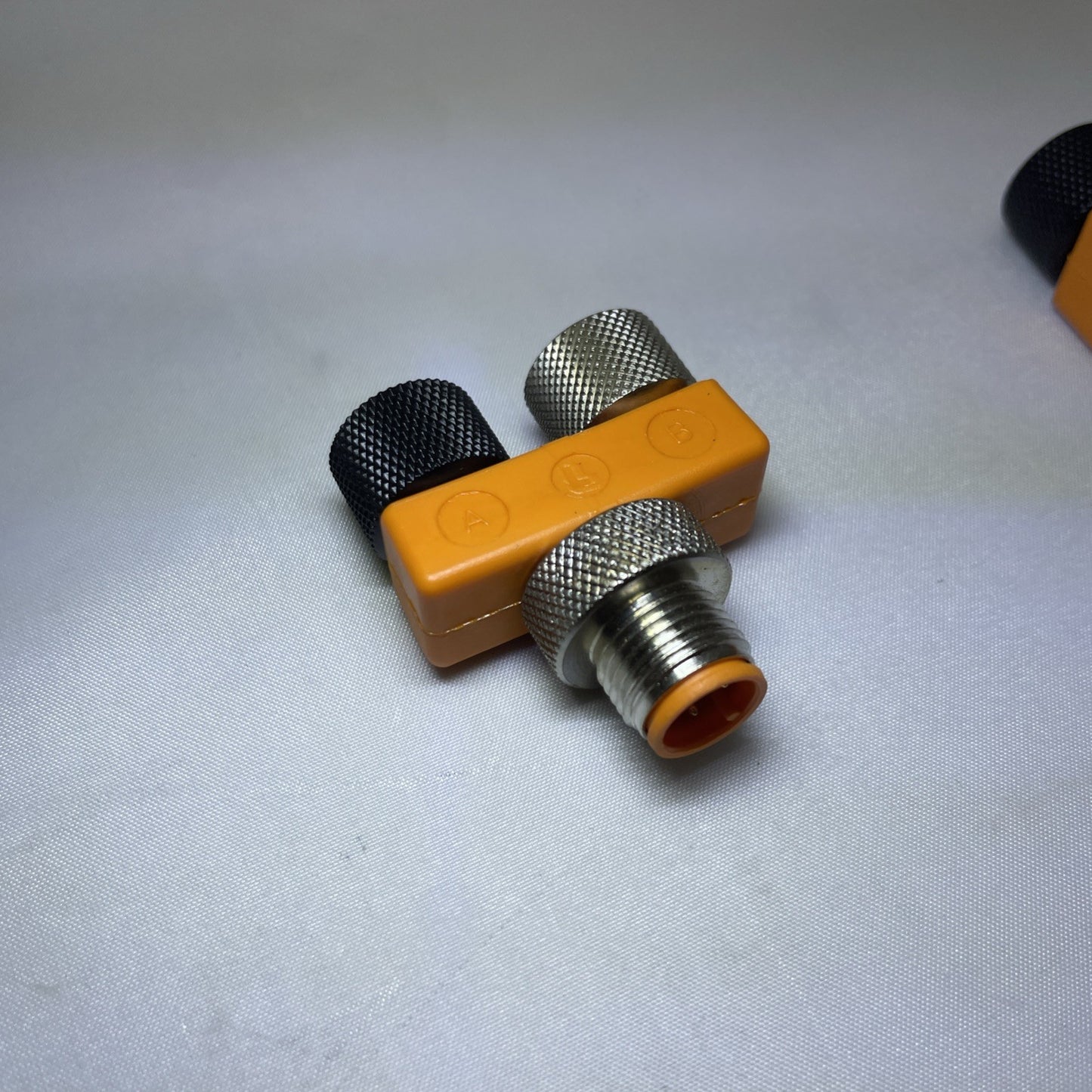 Lumberg Automation ASBS 2 M12-4 Sensor Splitter (LOT OF 2)