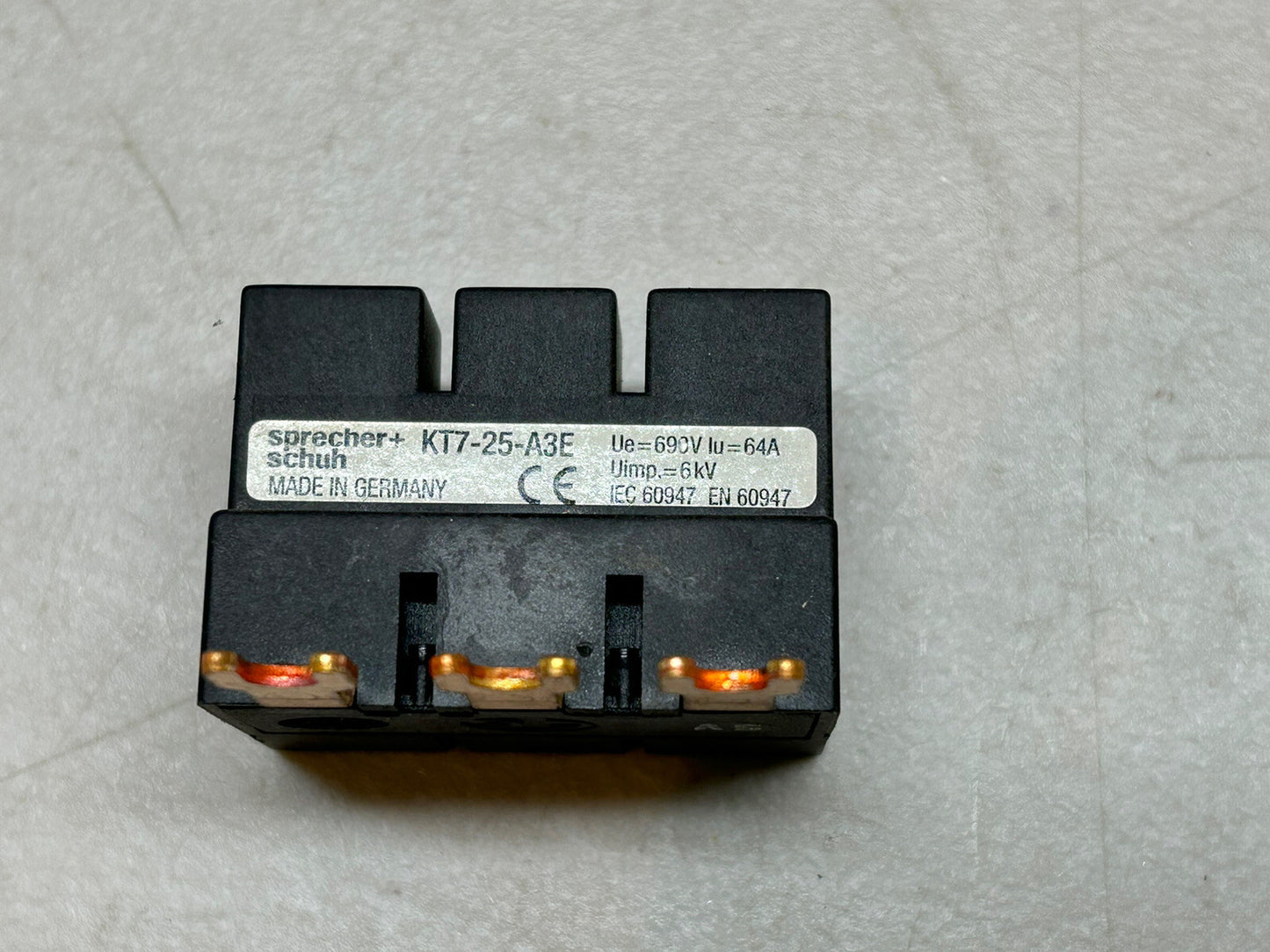 SPRECHER+SCHUH KT7-25-A3E / TERMINAL BLOCK / 6O0V AC 64A