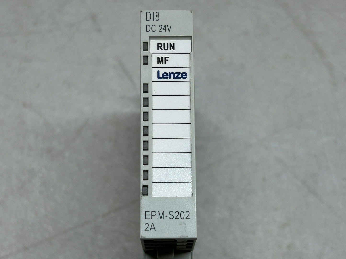 LENZE EPM-S202.2A / EPM-S202 2A / PLC MODULE D18 / DC24V