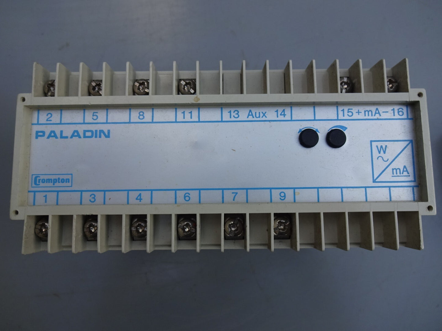 CROMPTON PALADIN 256-TWNU / TRANSDUCER / 120V / 5A / 1800W / 60HZ / NEW