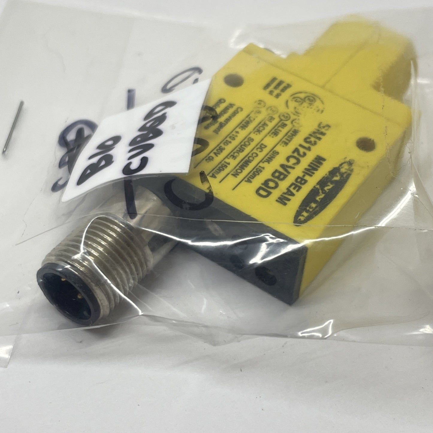 Banner SM312CVBQD Mini-Beam Sensor. MFR CODE 9828F