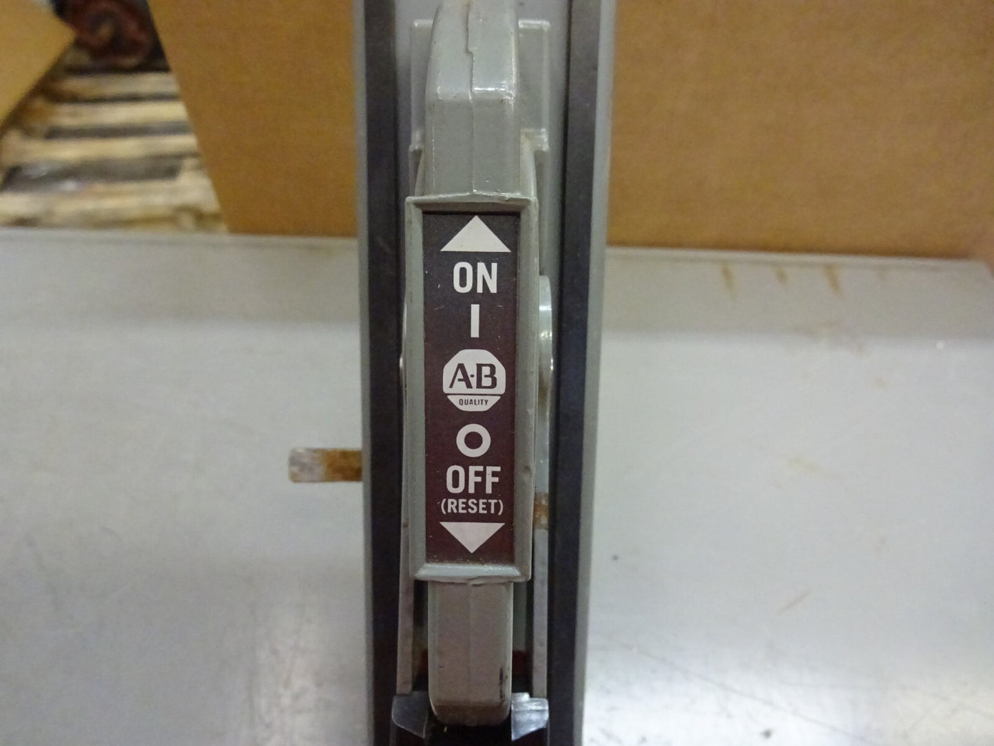 ALLEN BRADLEY MANUAL ON/OFF SWITCH LEVER / HANDLE