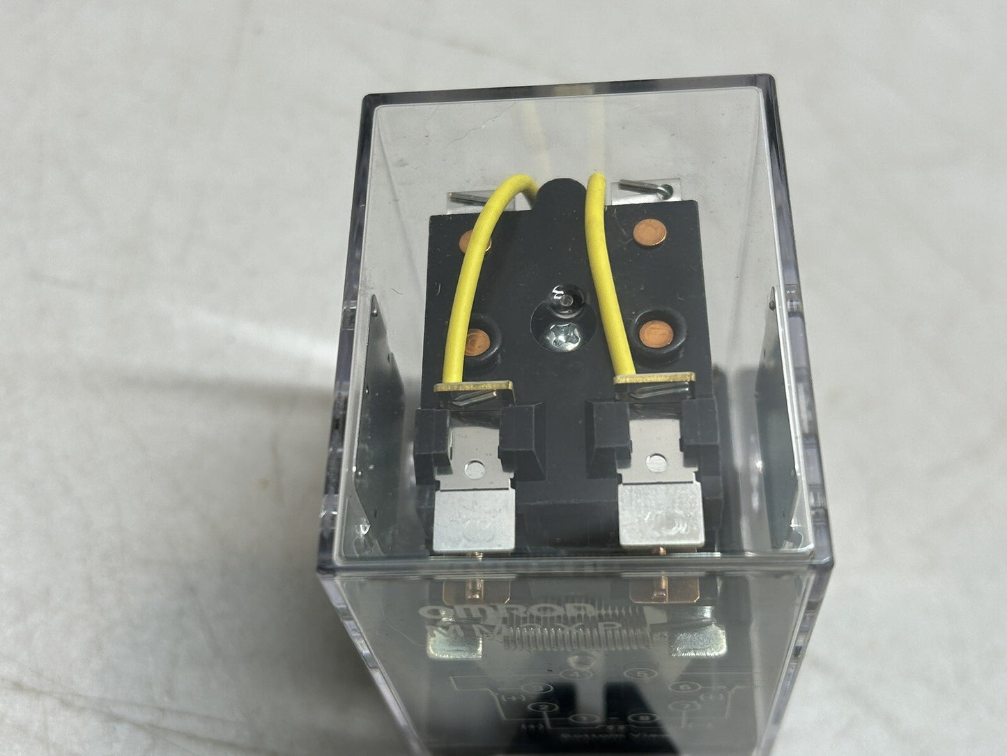 OMRON MM2XP RELAY 24VDC / NEW