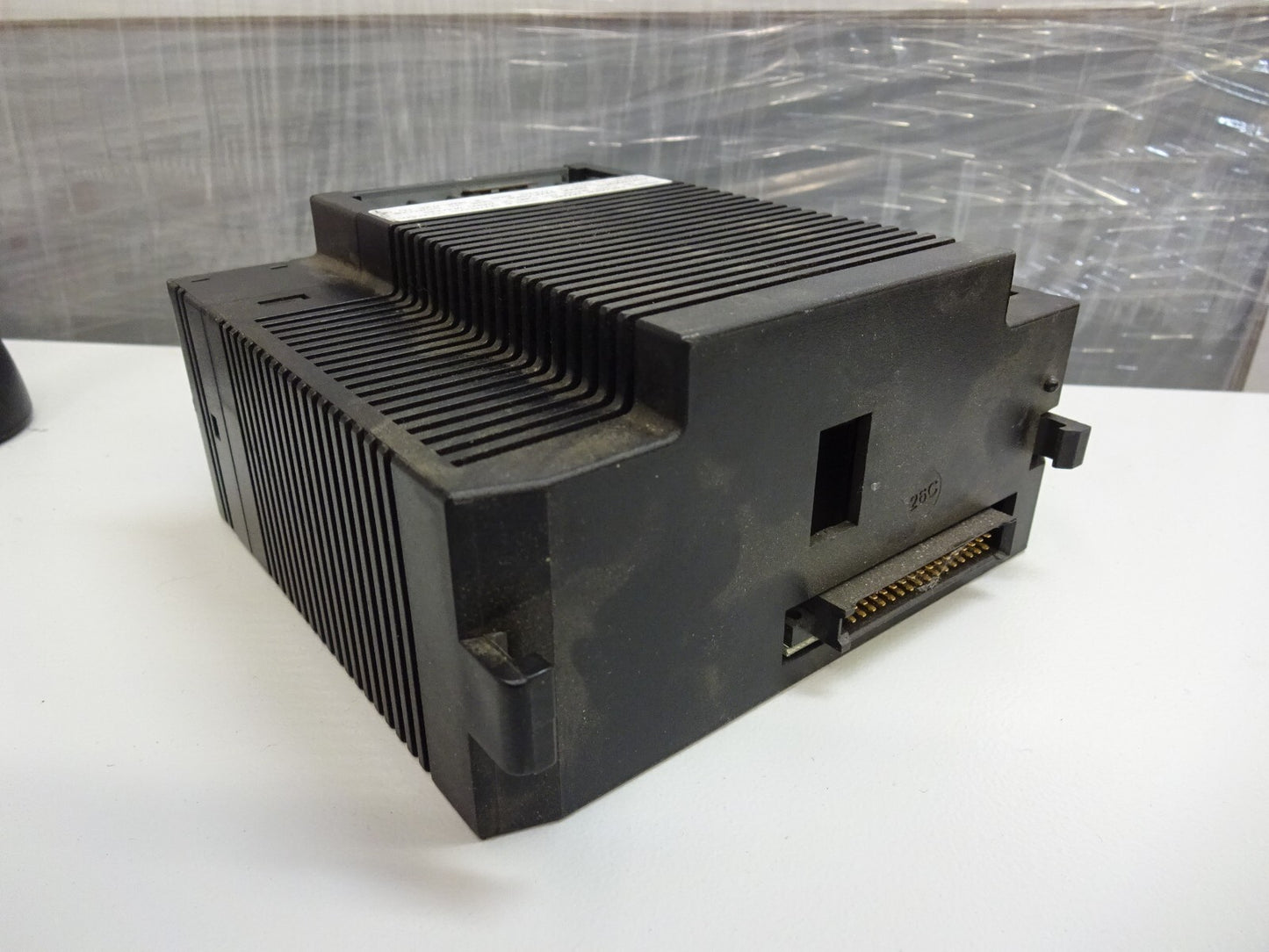 GE FANUC IC693PWR330C / IC693PWR330 POWER SUPPLY 120/240VAC HI-CAP 30W
