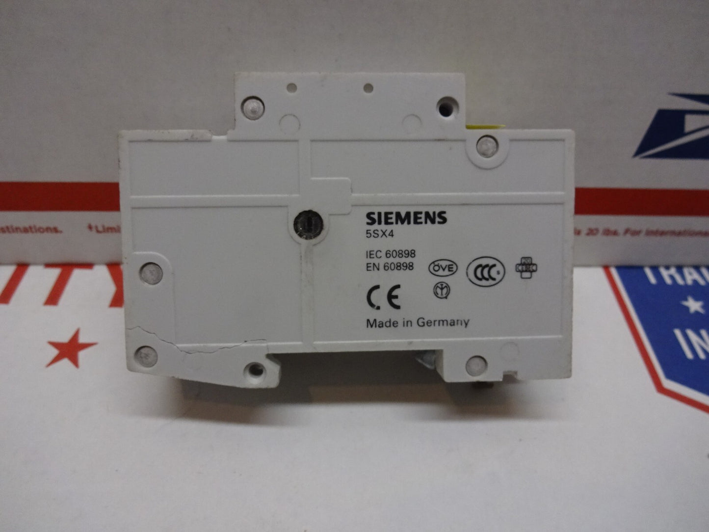 SIEMENS 5SX41 / C2 / 1 POLE CIRCUIT BREAKER WITH 5SX9100HS CONTACT BLOCK