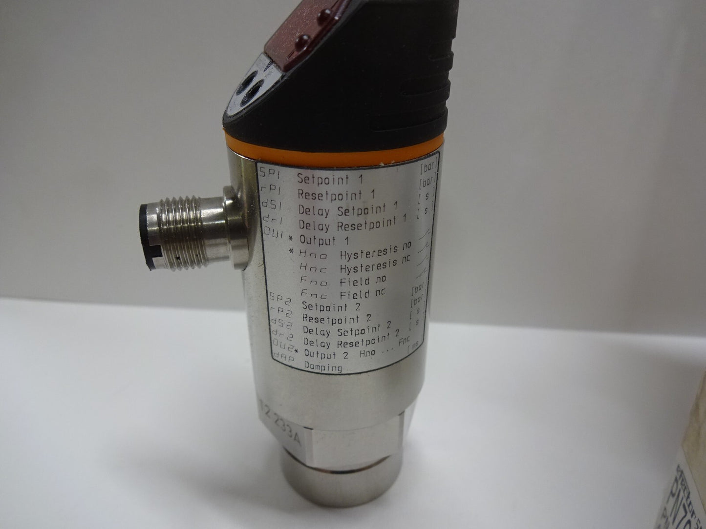 IFM EFECTOR 500 PN7029 / PRESSURE SENSOR SWITCH / PN-0-1-RBR14-QFPKG/US/V / NEW