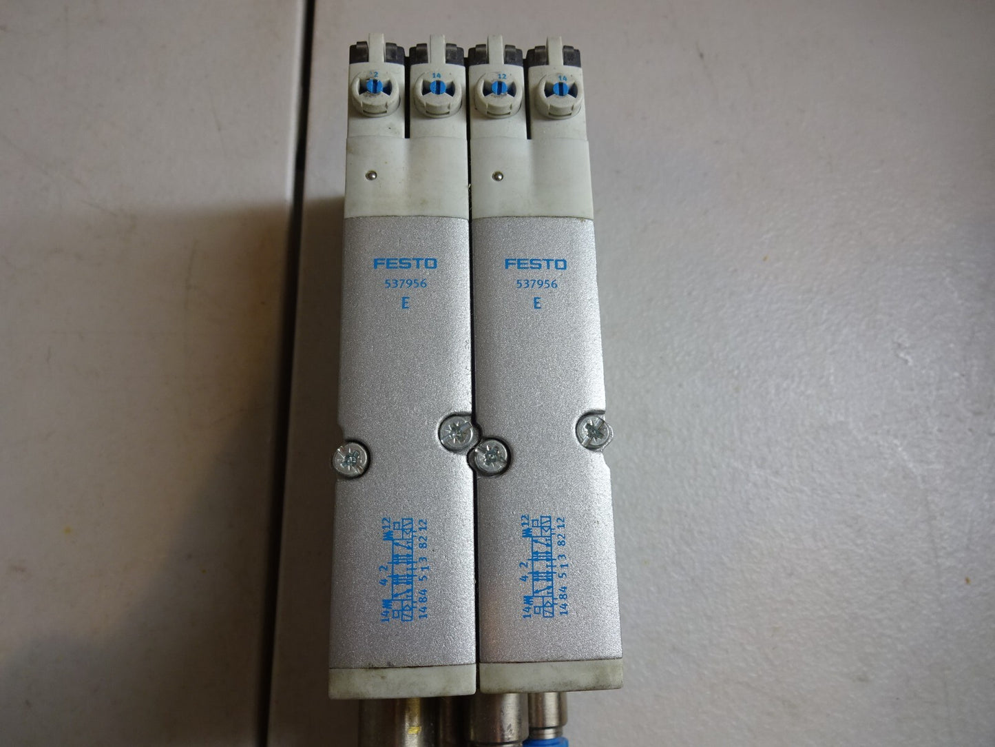FESTO VMPA2-FB-EMS-4 / WITH TWO 537956 E / AND 538000 SUB BASE MANIFOLD