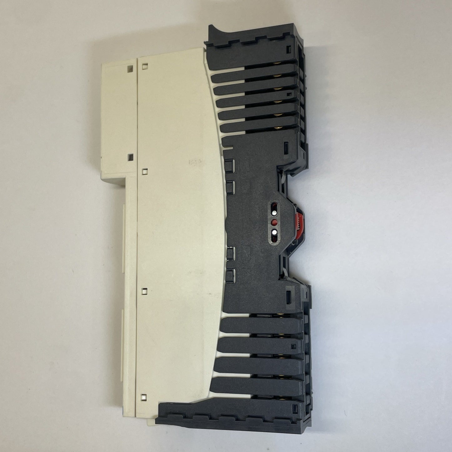 SCHNEIDER STBDD13610 6 Point Input Module With STB XBA 1000 BASE (FREE SHIPPING)