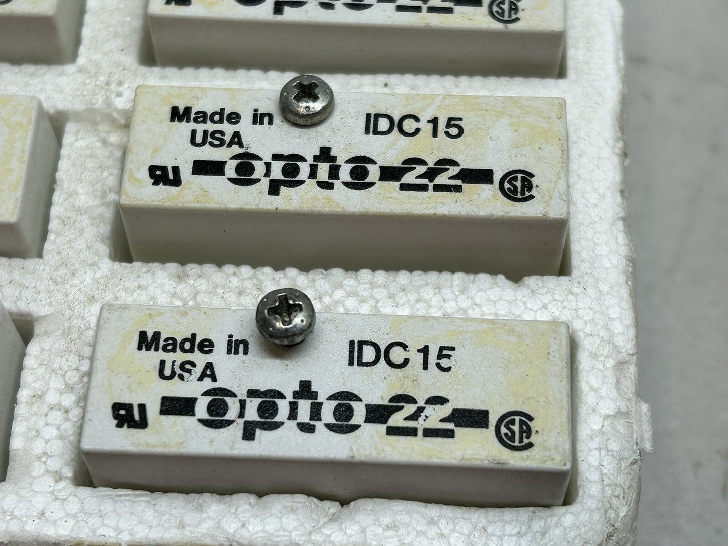 OPTO 22 IDC15 / INPUT MODULE FOR ON/OFF VOLTAGE LEVEL / LOT OF 2