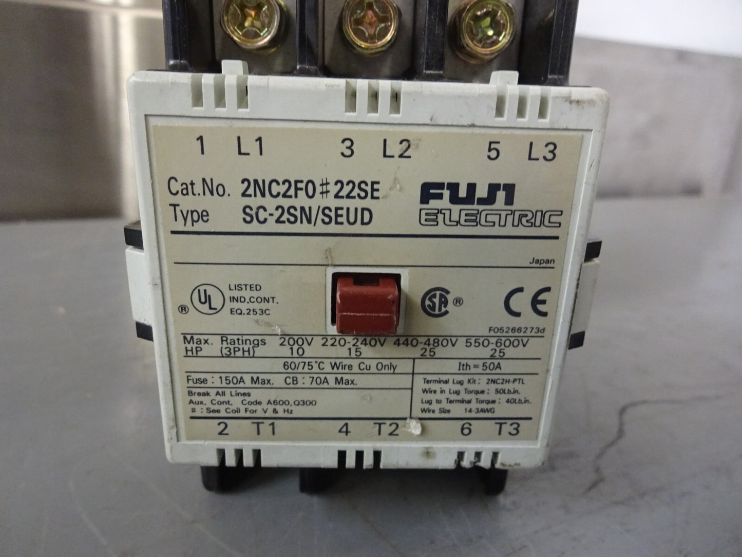 FUJI 2NC2F0#22SE / TYPE SC-2SN/SEUD / MAGNETIC CONTACTOR 3 POLE 600V STARTER 70A