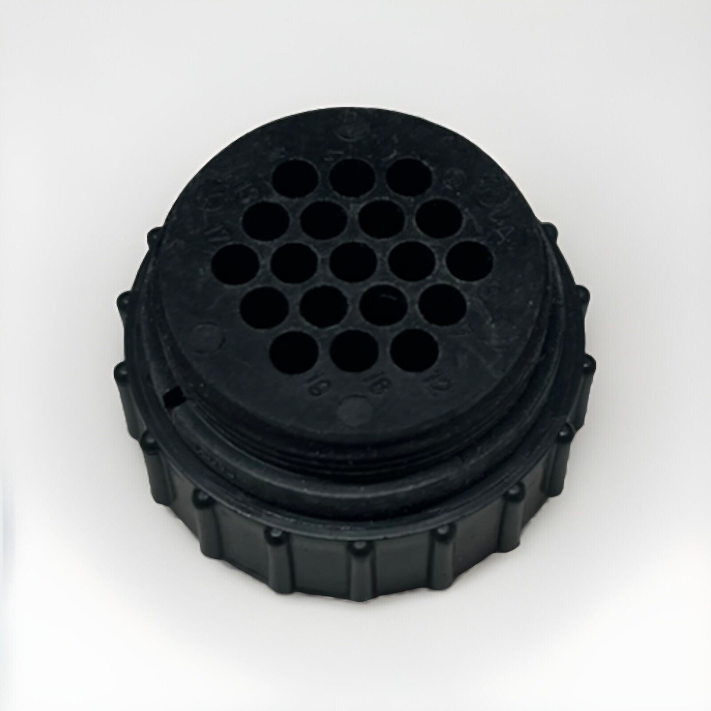 211770-2 AMP PLG HSG FMALE 19 POS