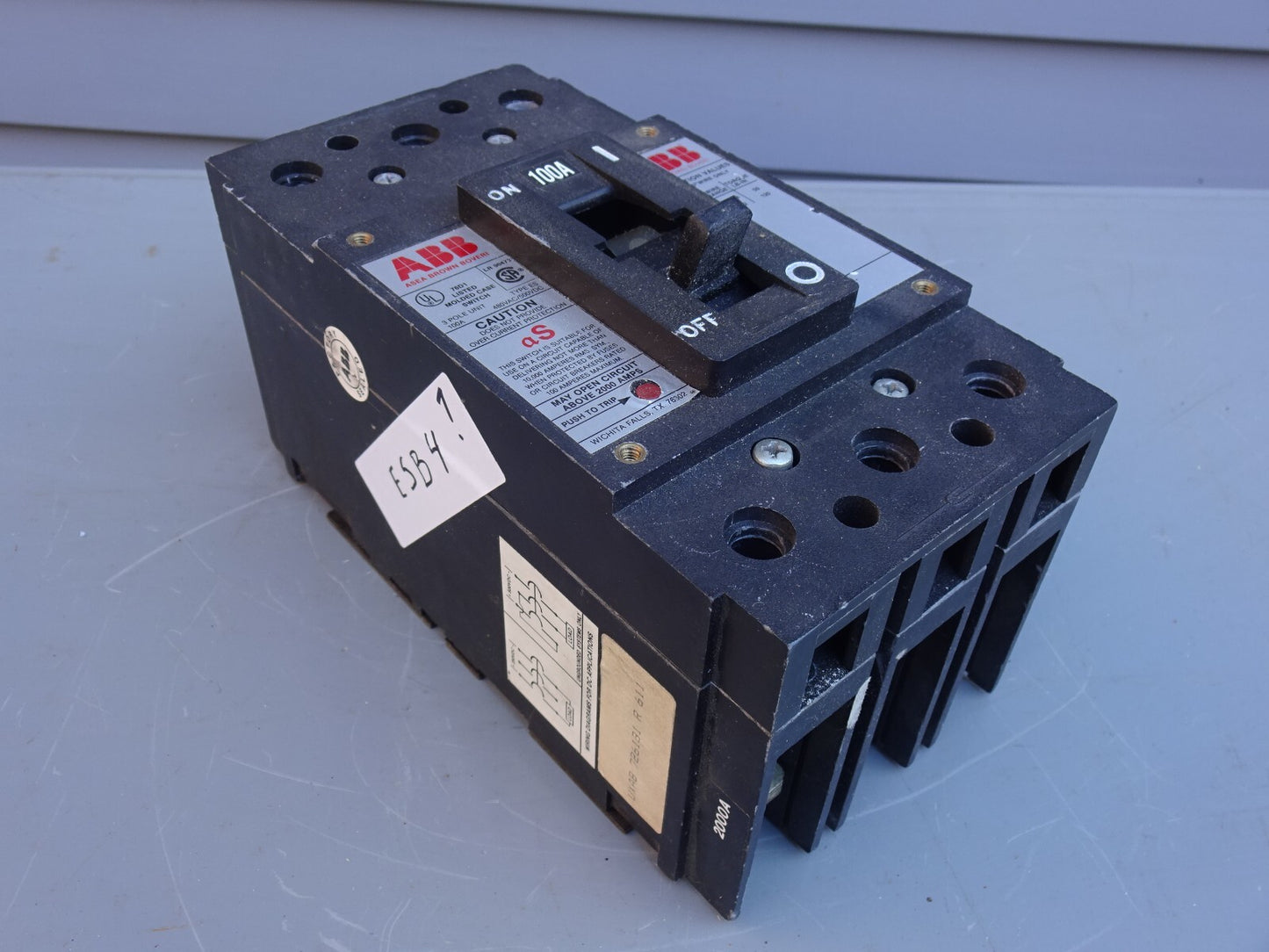 ABB ESB43100L / CIRCUIT BREAKER 100 AMP 100A 3 POLE 3P 480V