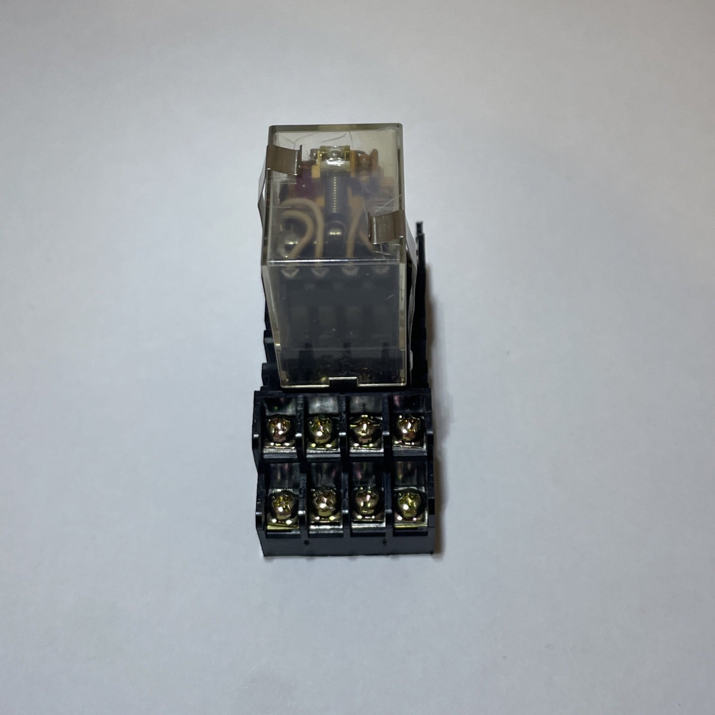 GE CR420MPL044J Relay w/ Base CR420MA