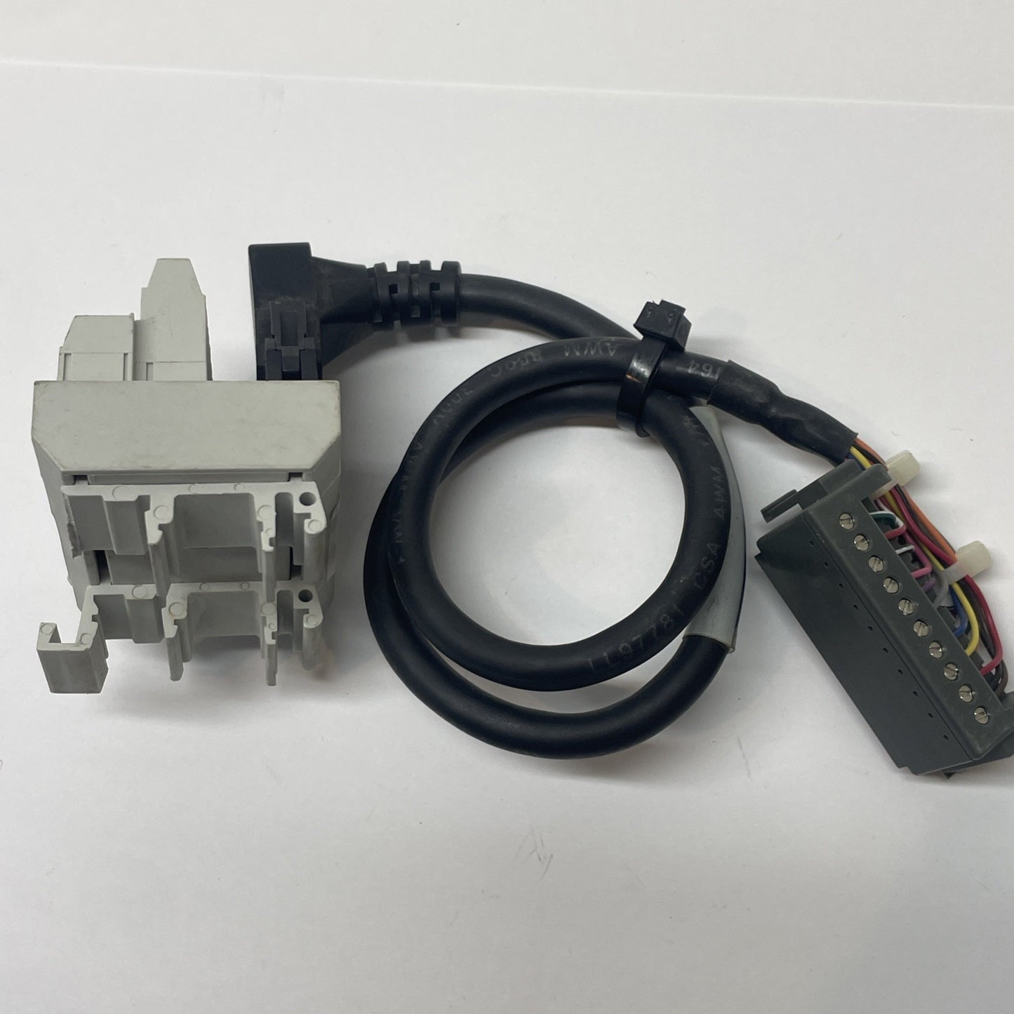 Automation Direct ZL-CM20 20-Pole Connector Module with ZL-SCBL2 Cable