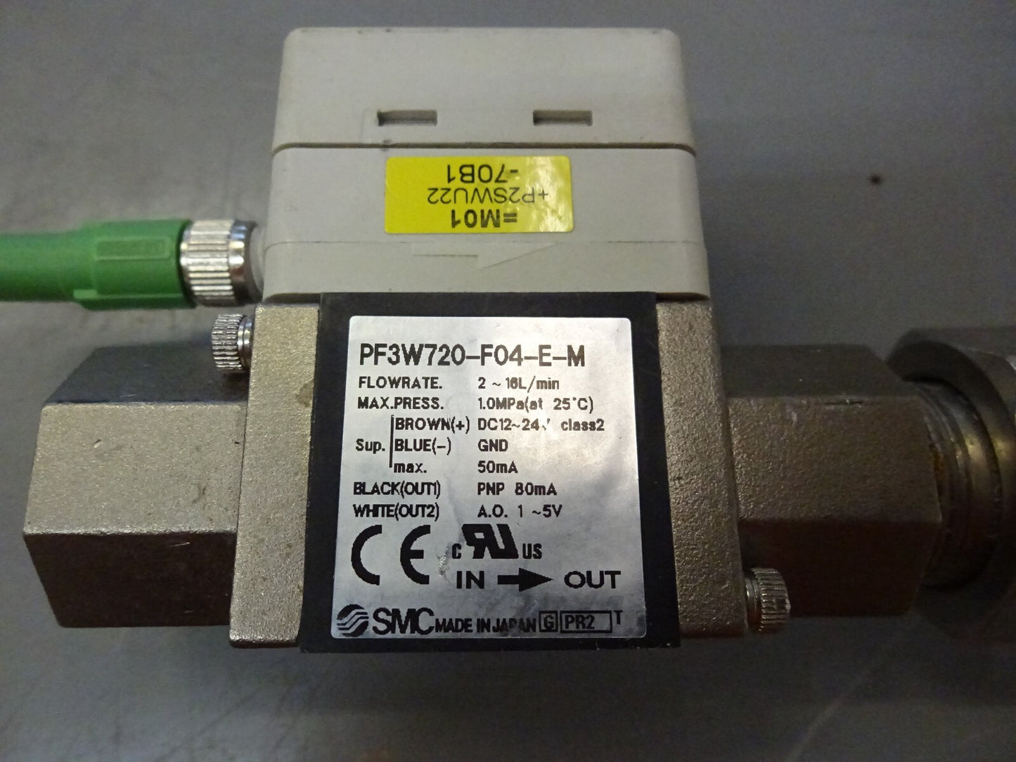 SMC PF3W720-F04-E-M / DIGITAL WATER FLOW SWITCH / 2 ~16L / MIN 1/2" F PORTS