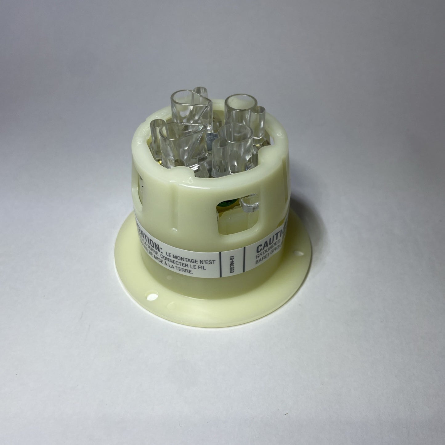 Hubbell HBL2435 Twist Locking Male Flanged Inlet 20A 3-Phase 480V 3P 4W L16-20P