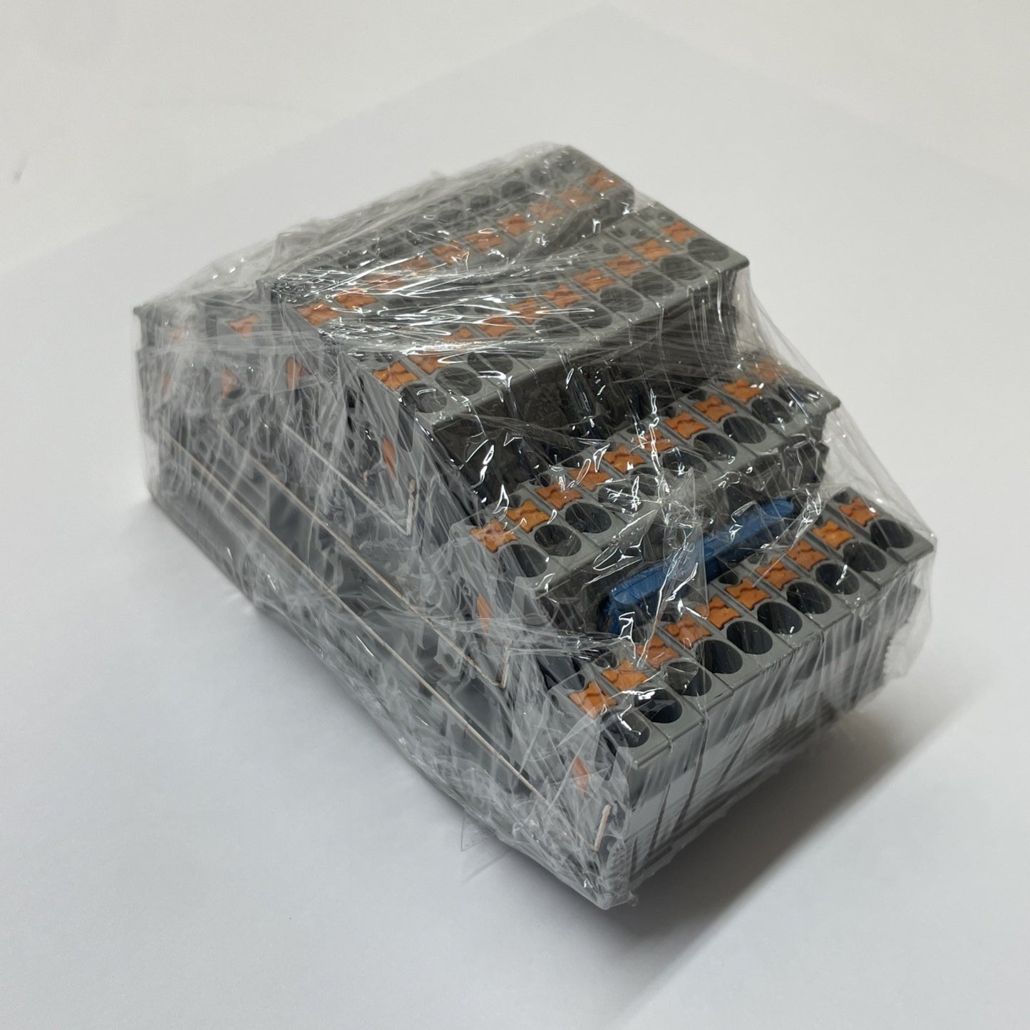 (LOT OF 10) PHOENIX CONTACT PT 2.5-3L / PT253L (NEW NO BOX)