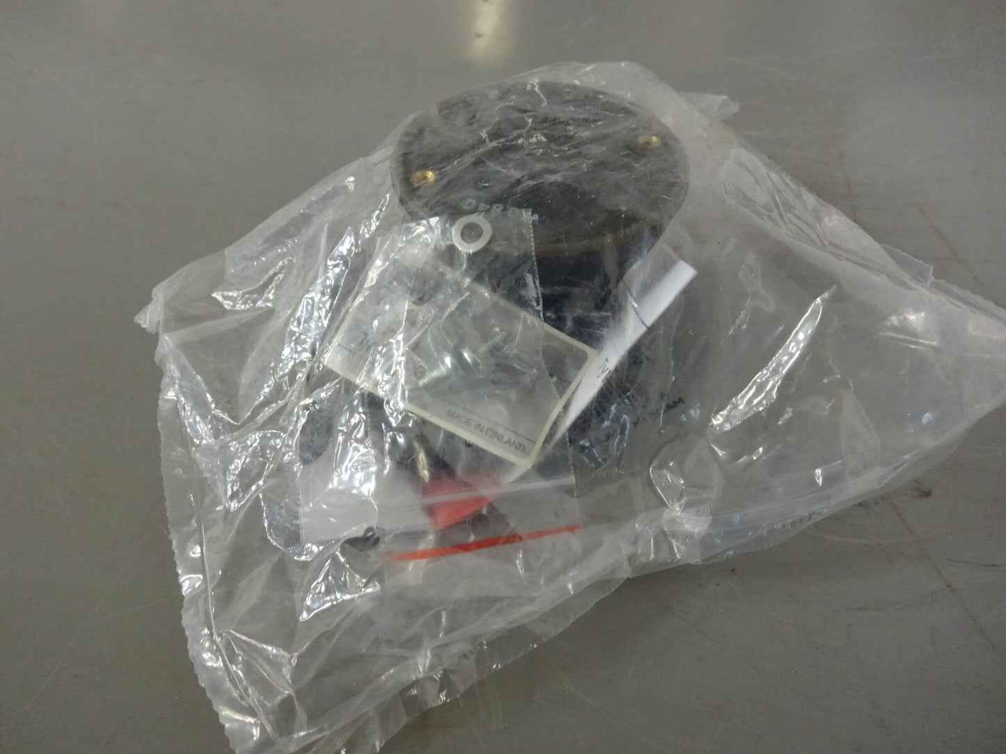 ABB ISCA022380R9070 / PISTOL HANDLE / BLACK / NEW