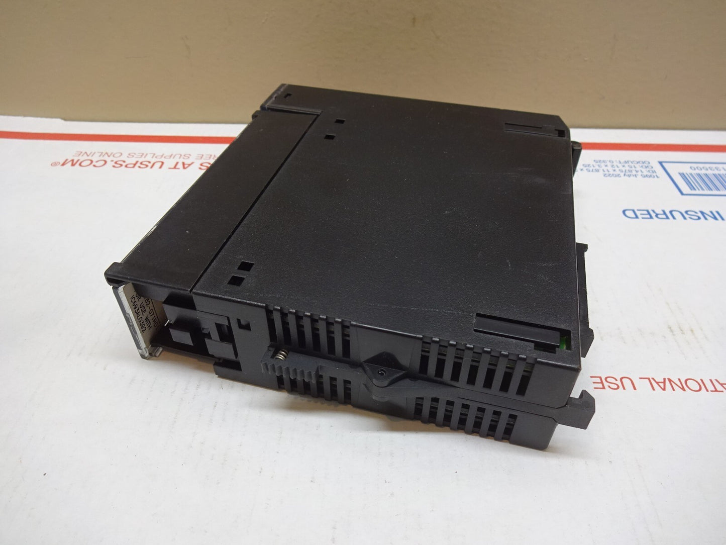 GE FANUC IC693ALG392 / IC693ALG392B / OUTPUT ANALOG CURR/VOLTAGE 8PT