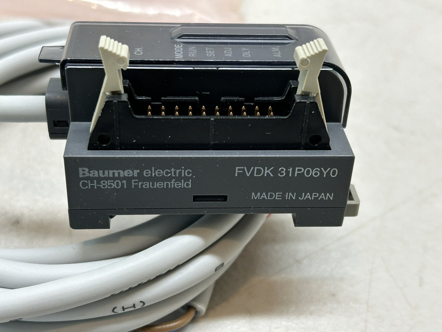 BAUMER ELECTRIC FVDK-31P06Y0 / FVDK 31P06Y0 MASTER MODULE FIBER OPTIC SENSOR NEW