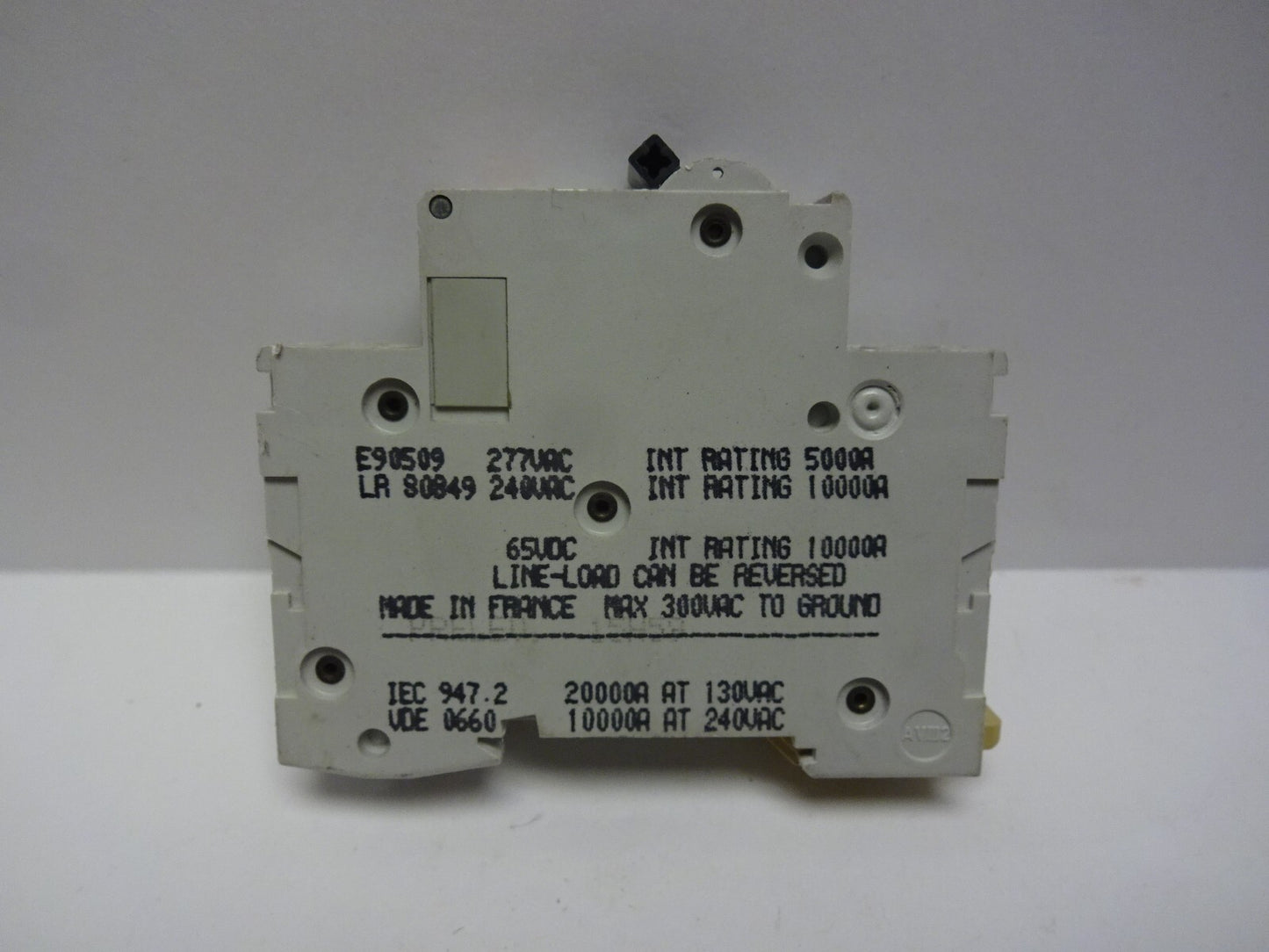 MERLIN GERIN 17406 MULTI 9 C60N 15A TYPE B 1 POLE 15 AMP CIRCUIT BREAKER