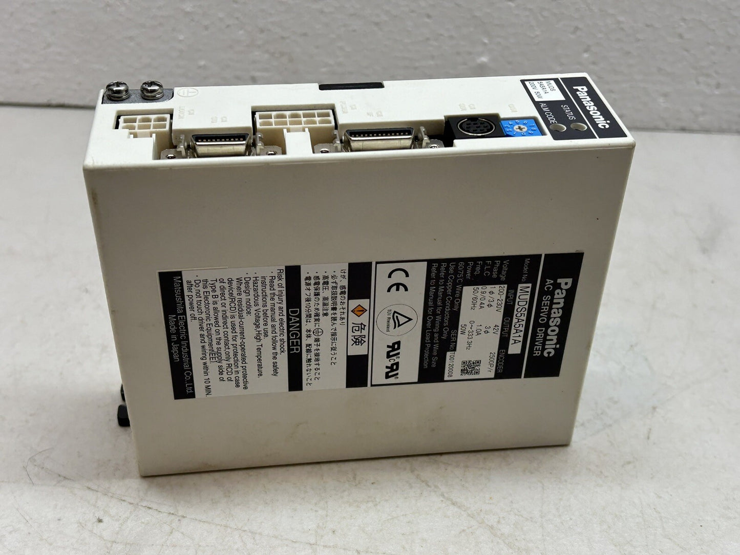 PANASONIC MUDS5A5A1A / AC SERVO DRIVER 200V 50W / NEW