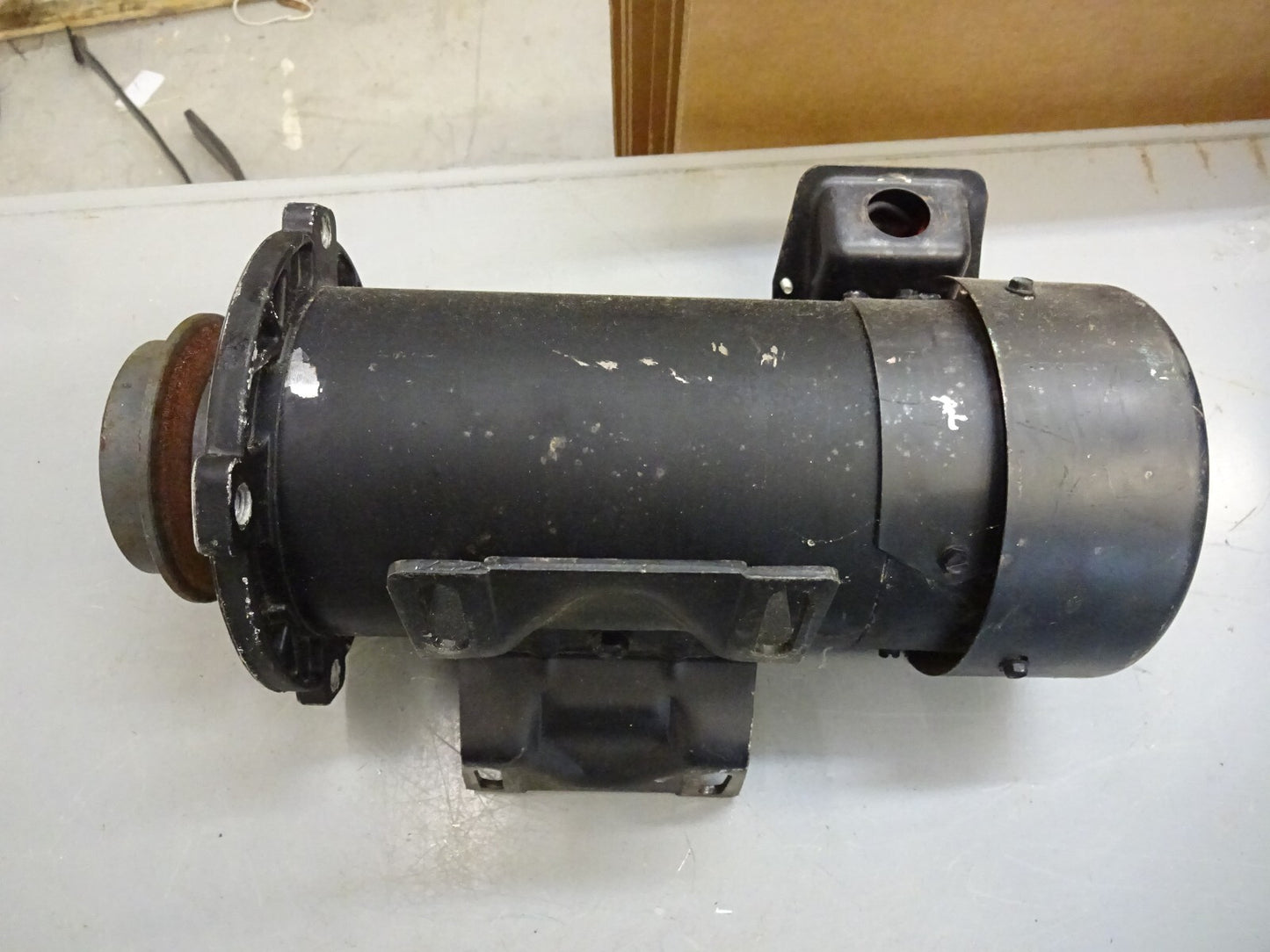 DAYTON 4Z524B / PERMANENT MAGNET DC MOTOR / 1/2HP / 1725RPM / 190VDC