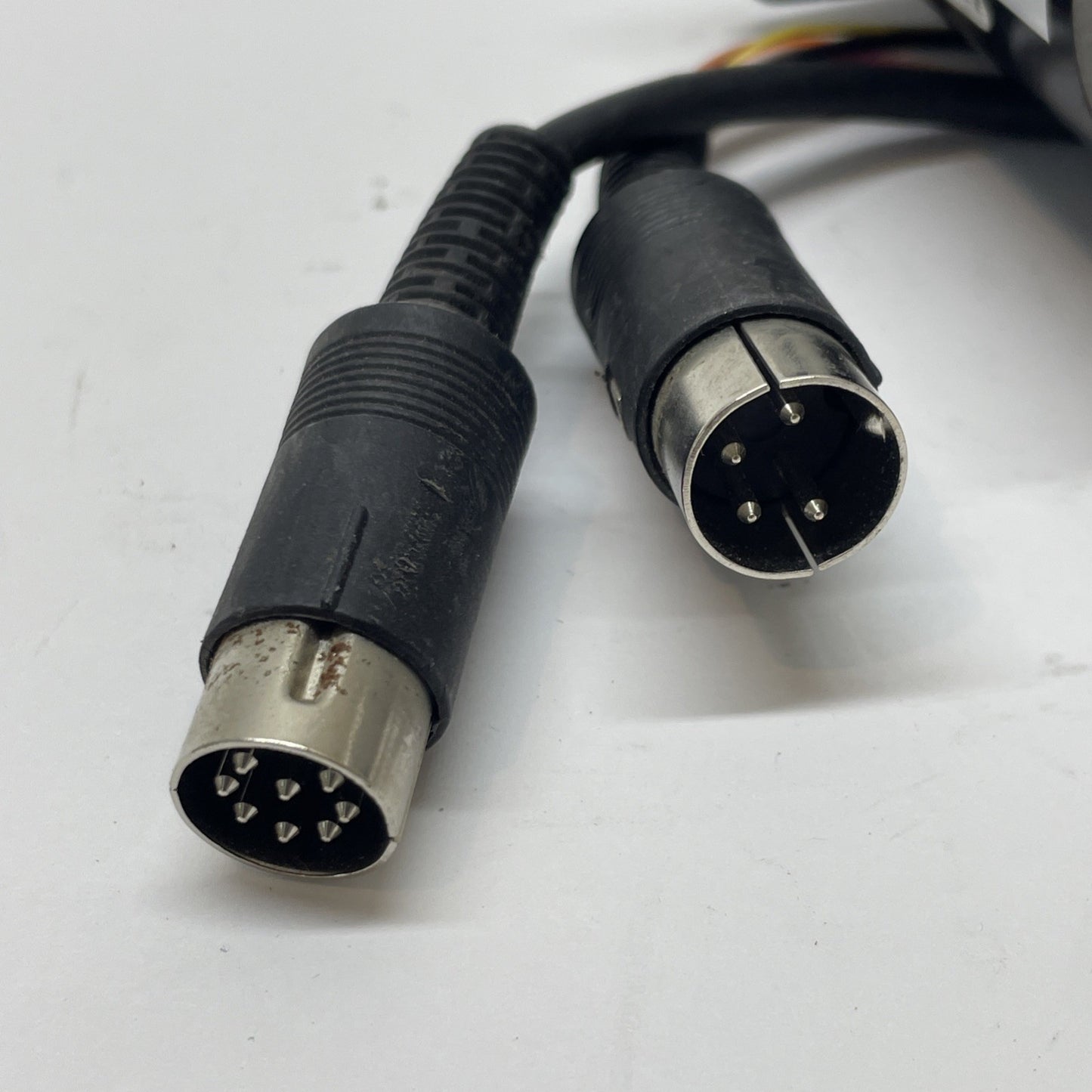 MCG IS23032-Q1 / 2-Phase Stepper Motor With Integrated Qphase Encoder 1.80