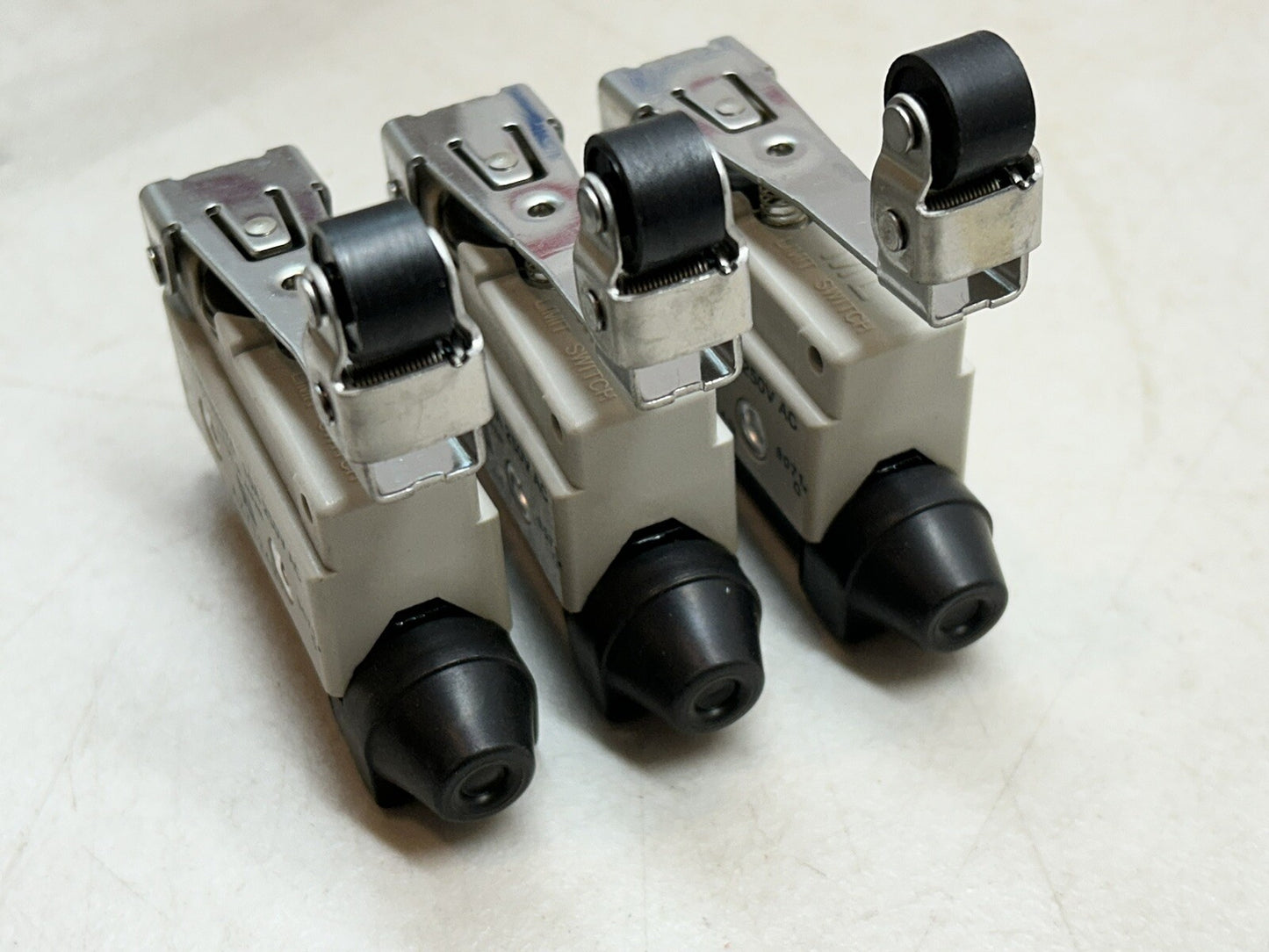 MATSUSHITA AZ71249 / ML LIMIT SWITCH 10A 250VDC / LOT OF 2 NEW
