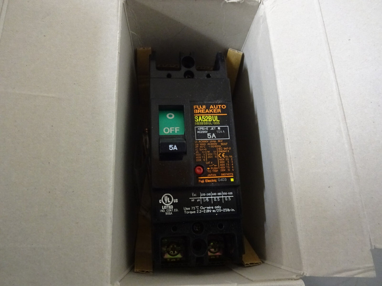 FUJI ELECTRIC SA52BUL / AUTO-BREAKER / BB2BSBUL-005 / 5A 2P AC600V / NEW