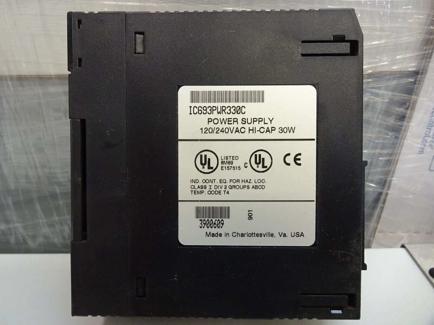 GE FANUC IC693PWR330C / IC693PWR330 POWER SUPPLY 120/240VAC HI-CAP 30W