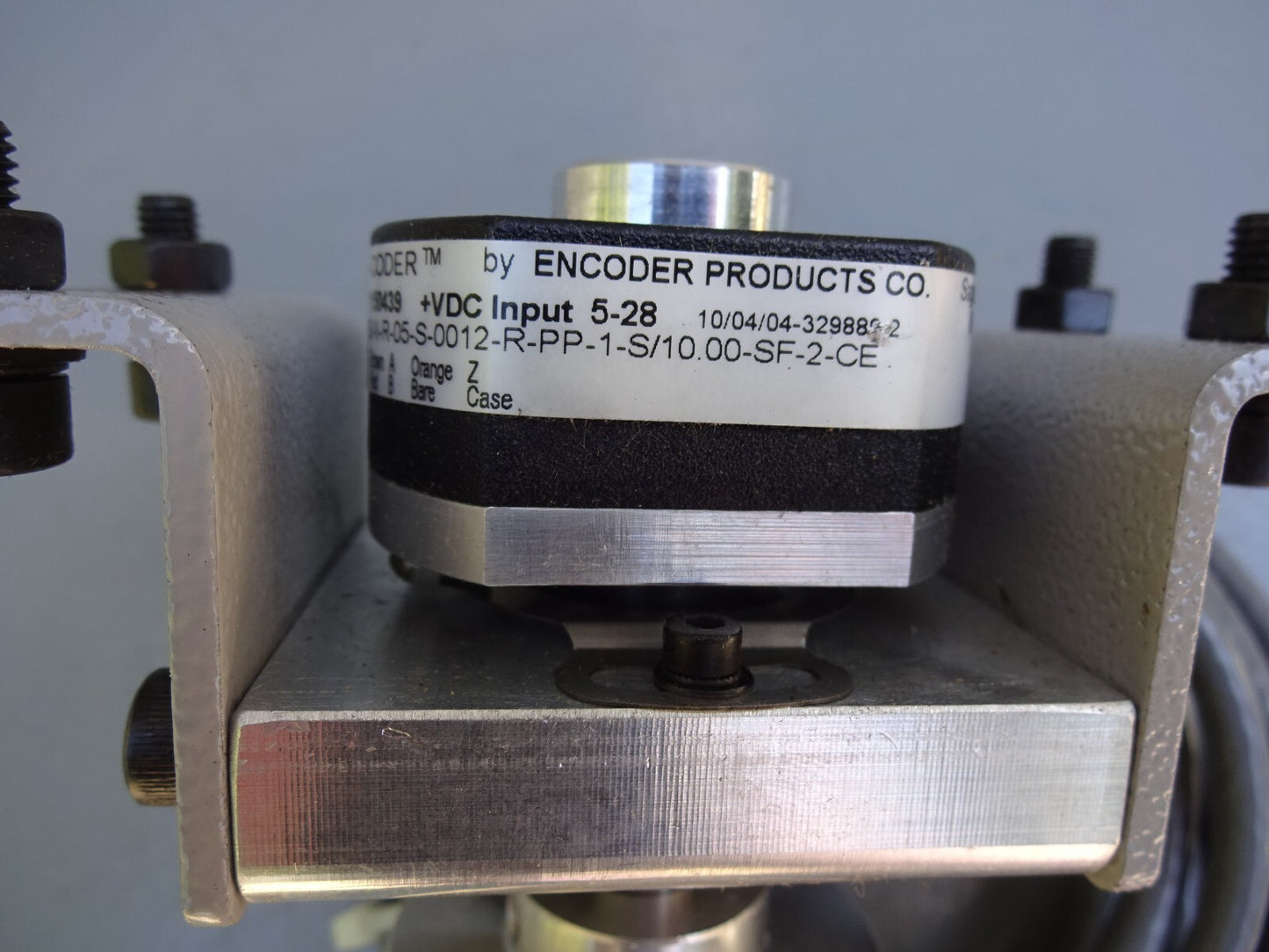 ENCODER 260-N-R-05-S-0012-R-PP-1-S/10.00-SF-2-CE / ACCU-CODER / NEW