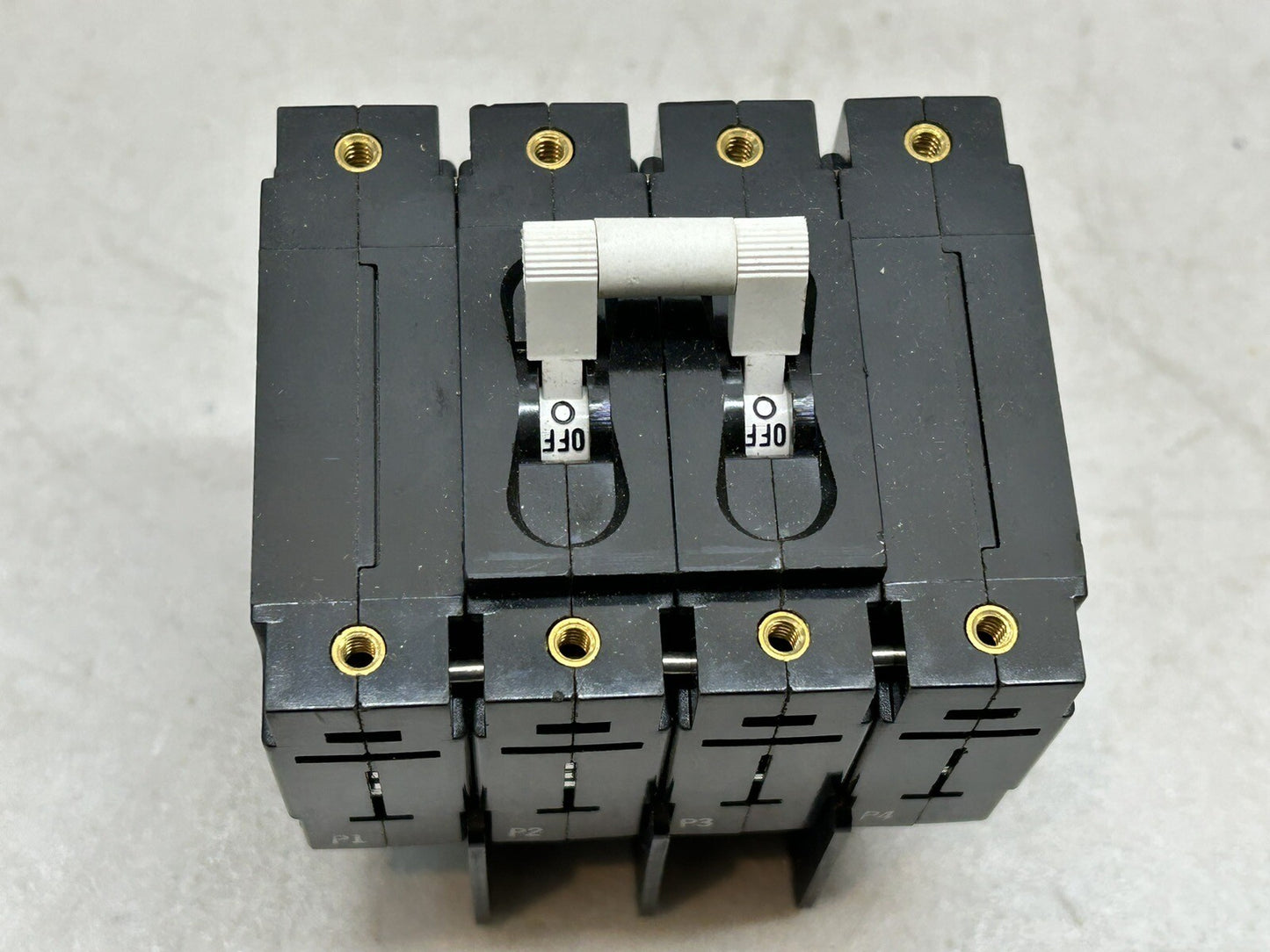 CARLING SWITCH CB4-X0-00-811-11A-C / BOLT IN CIRCUIT BREAKER 50A 277V 4POLE NEW