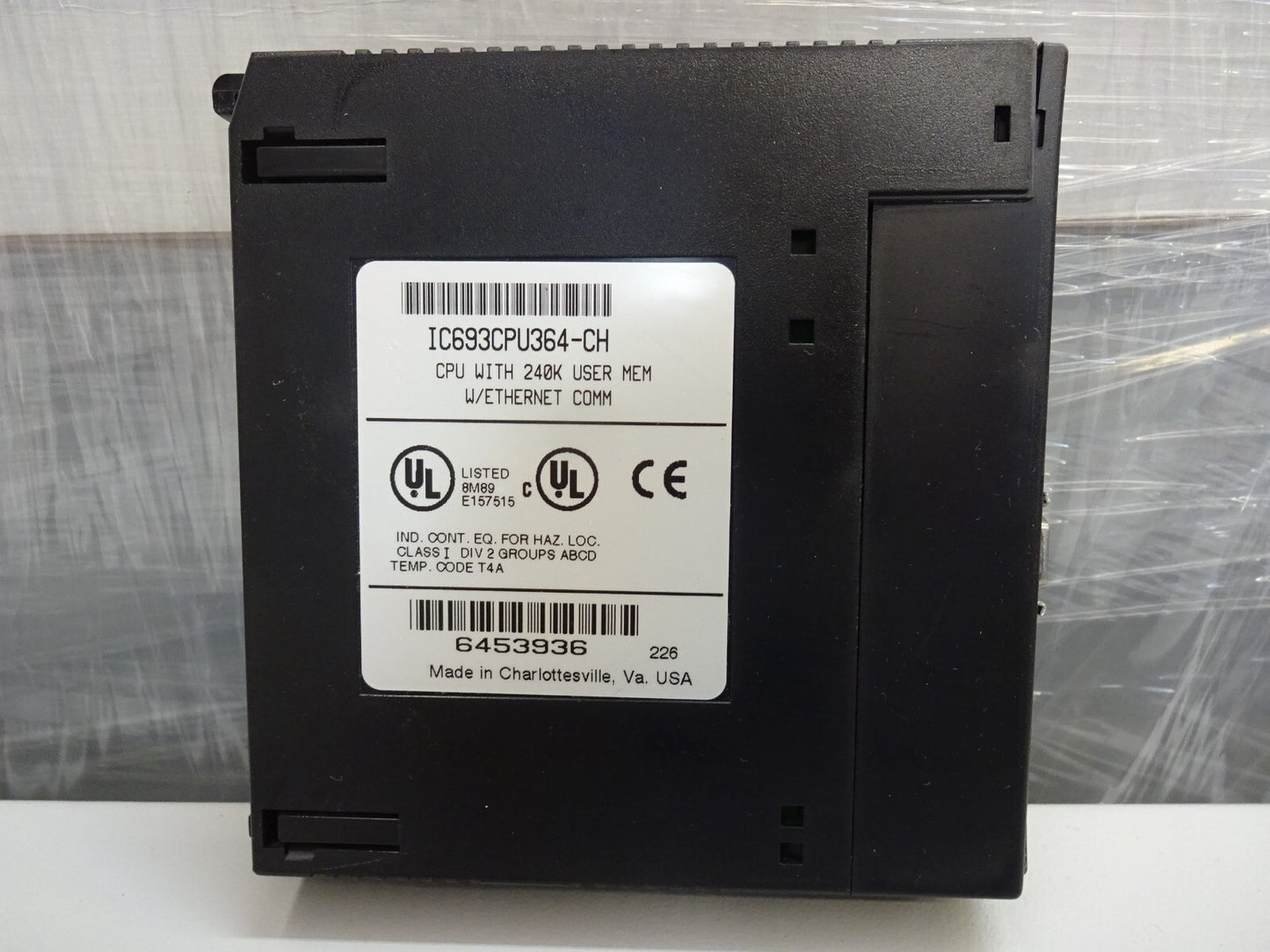GE FANUC IC693CPU364-CH / IC693CPU364 CPU 240K USER MEM W/ ETHERNET COMM / KEY