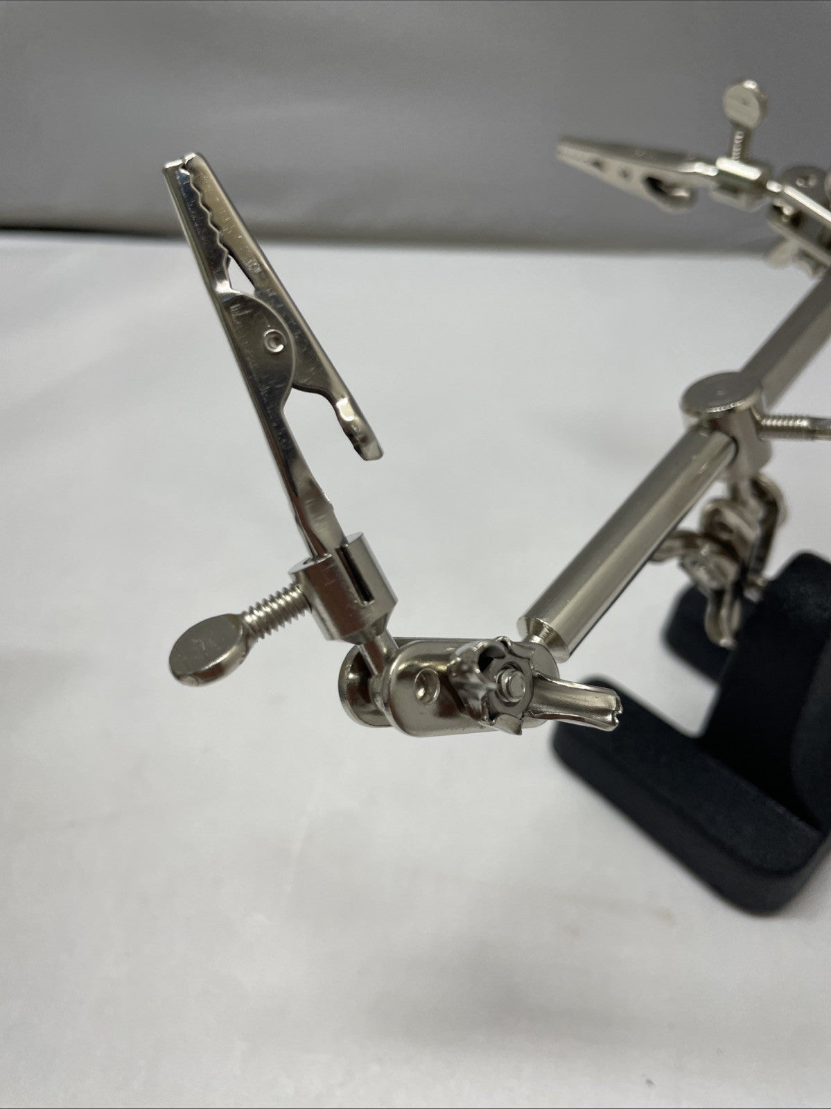 Helping Third Hand Magnifier Soldering Stand Clamp Holder Alligator Clip Tool