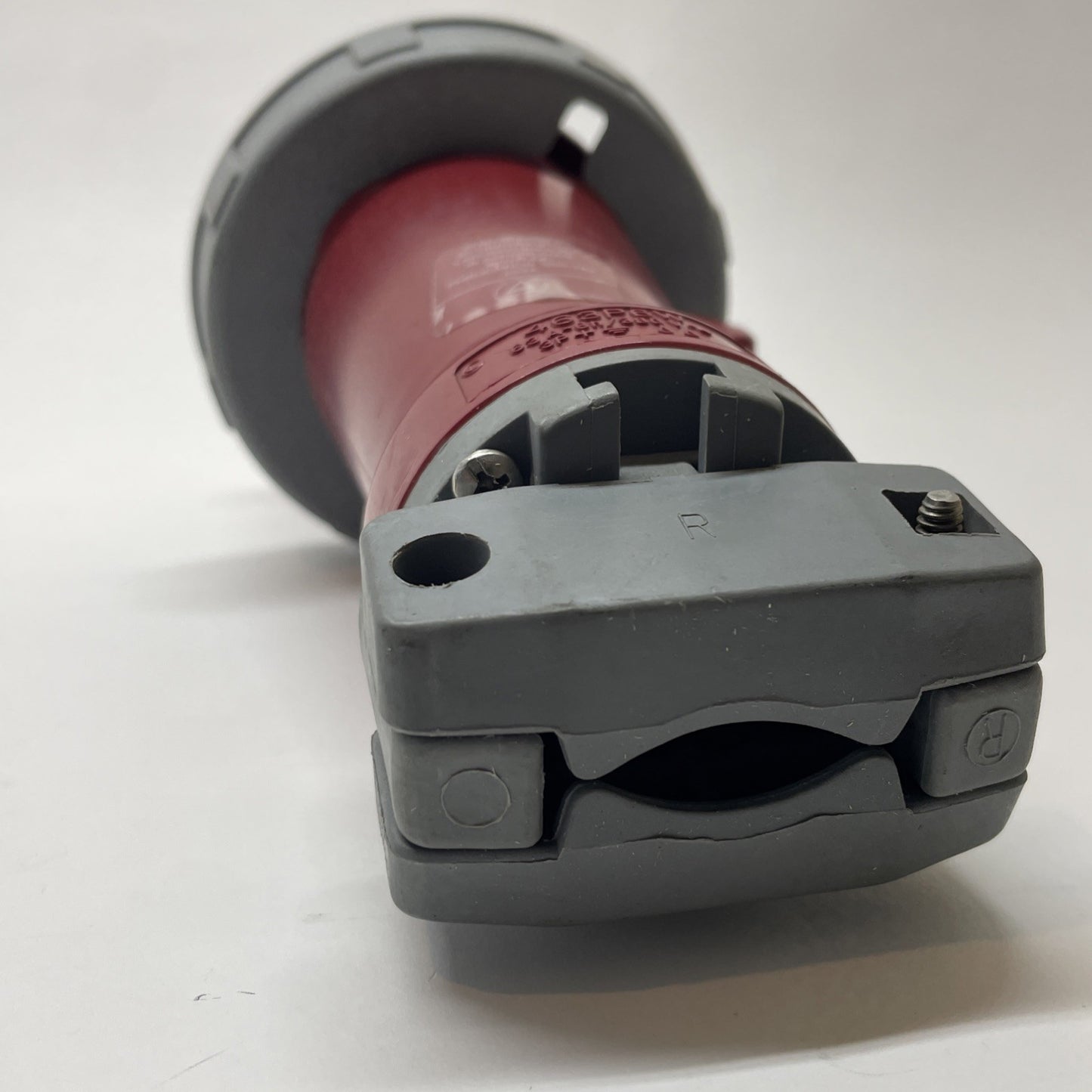 Hubbell 463P6W IEC 63A 380V 3P 4W Watertight Male Plug