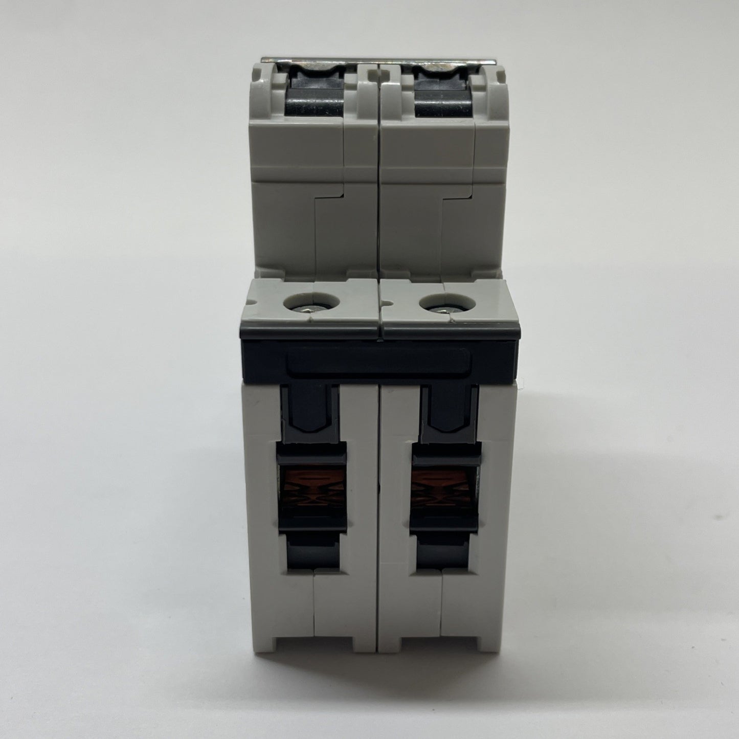 Siemens SENTRON 5SY4 225-8 2-Pole Miniature Circuit Breaker 25A 400V D-Curve