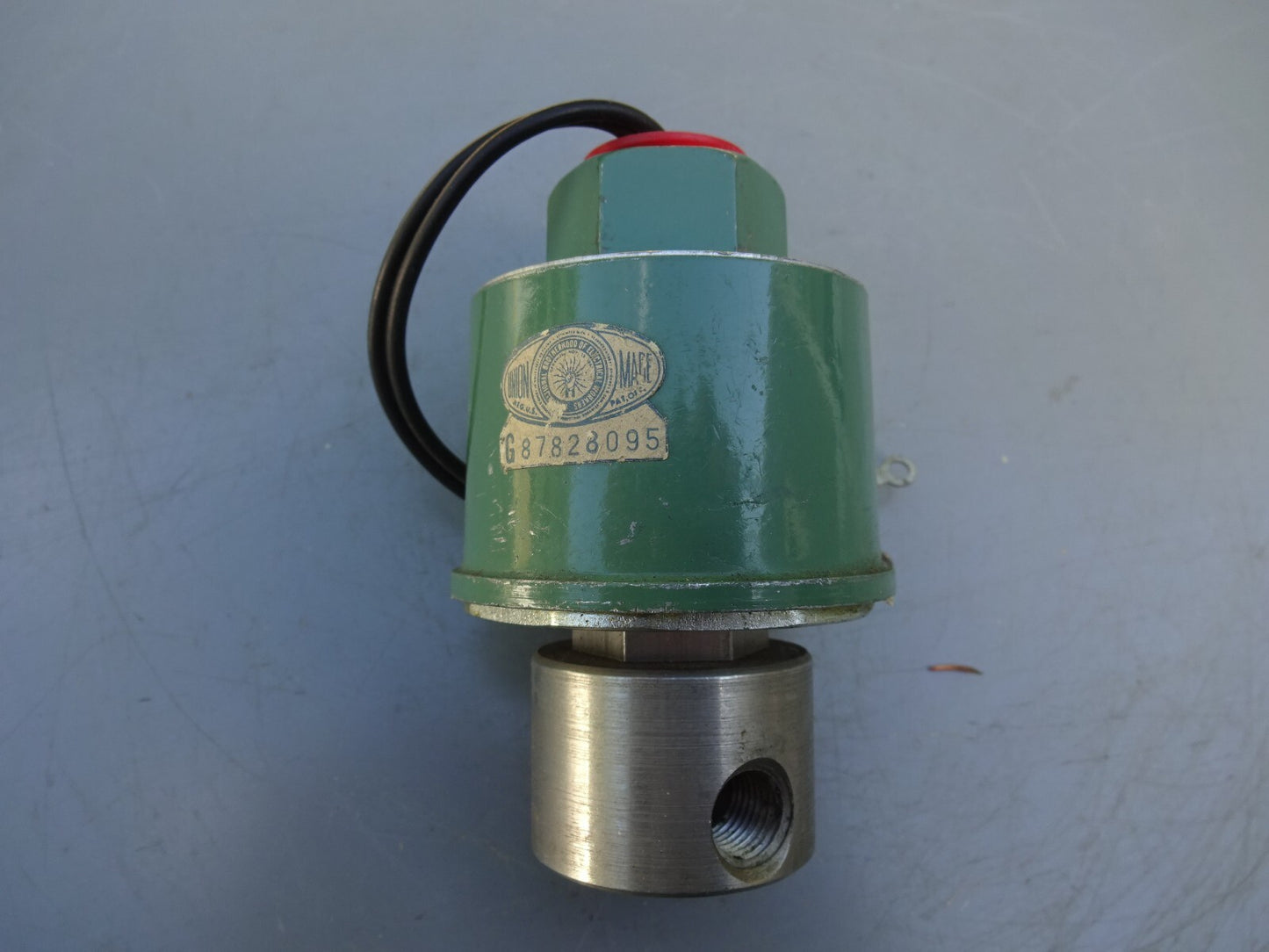 ASCO 8262C62 / RED HAT SOLENOID VALVE WATER OIL PSI 60 AIR GAS 65 1/4" PIPE