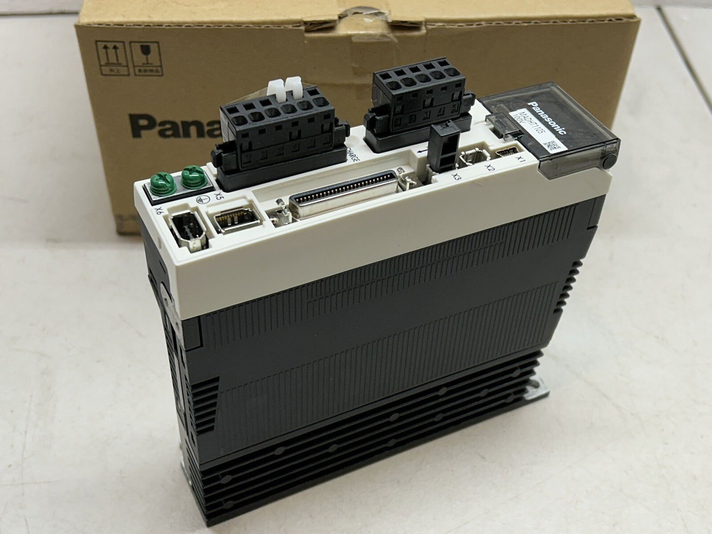 PANASONIC MADHT1105 / AC SERVO DRIVER 10A 120V LOAD / NEW WITH BOX