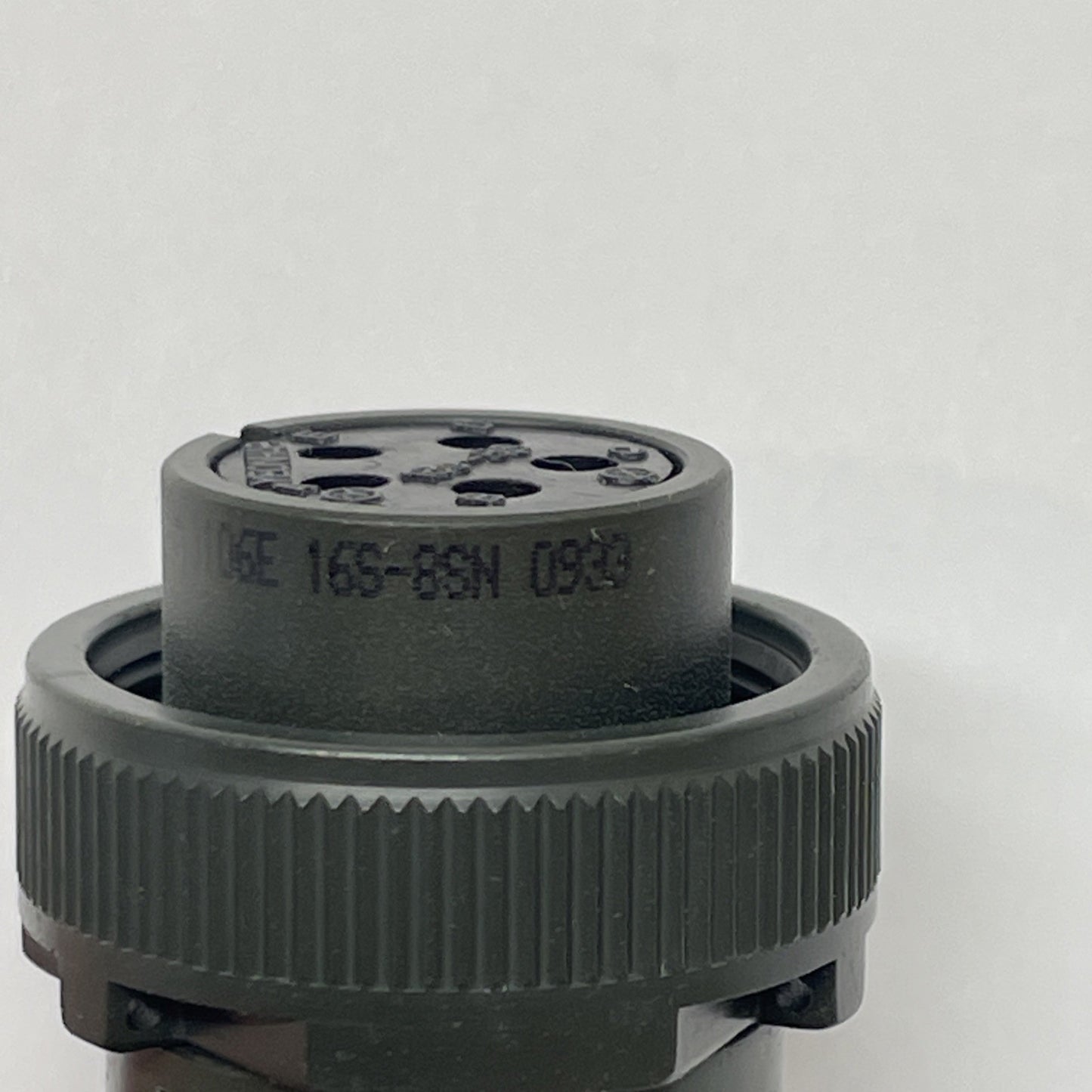 NEW C3106E 16S-8SN / C3106E16S8SN 0933 Circular MIL Spec Connector Plug 5 Pin