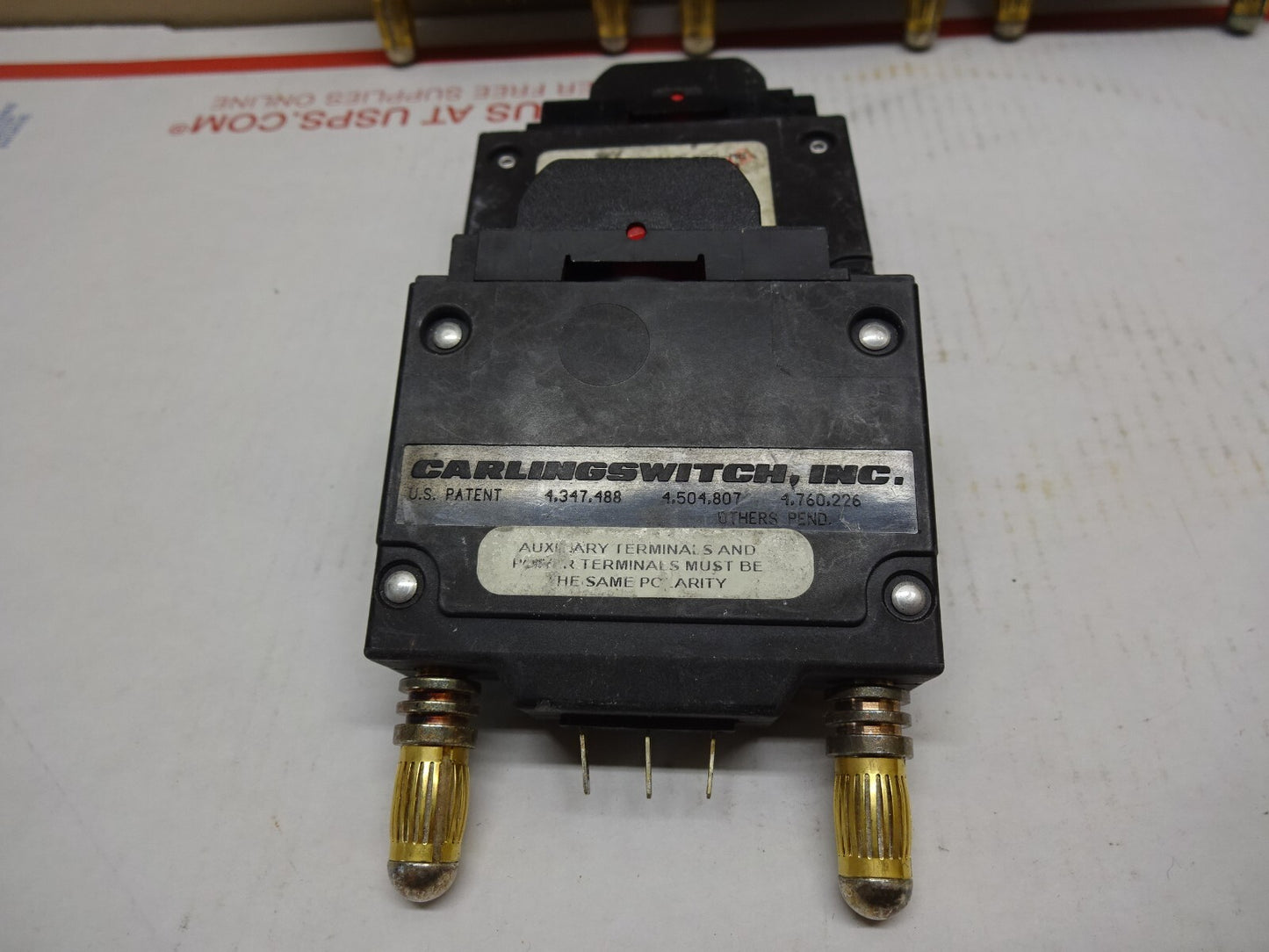 CARLING SWITCH CF1-X0-07-416-A3D-MG / 30A CIRCUIT BREAKER 30AMP 80VDC / LOT OF 5