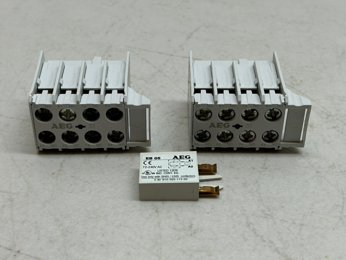 AEG HS 05K.31 CONTACTORS 910-304-916-00 / EB05 SURGE LIMITER / LOT OF 3