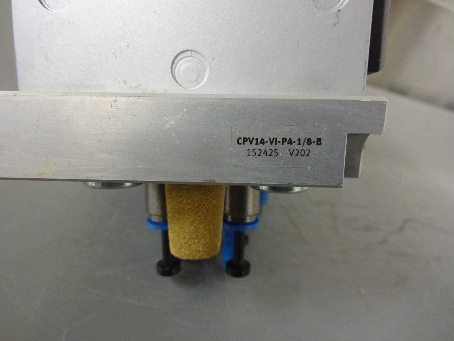 FESTO CPV14-GE-ASI-4E4A M8 175734 / CPV14-VI-P4-1/8-B / CPV-14-VI / NEW